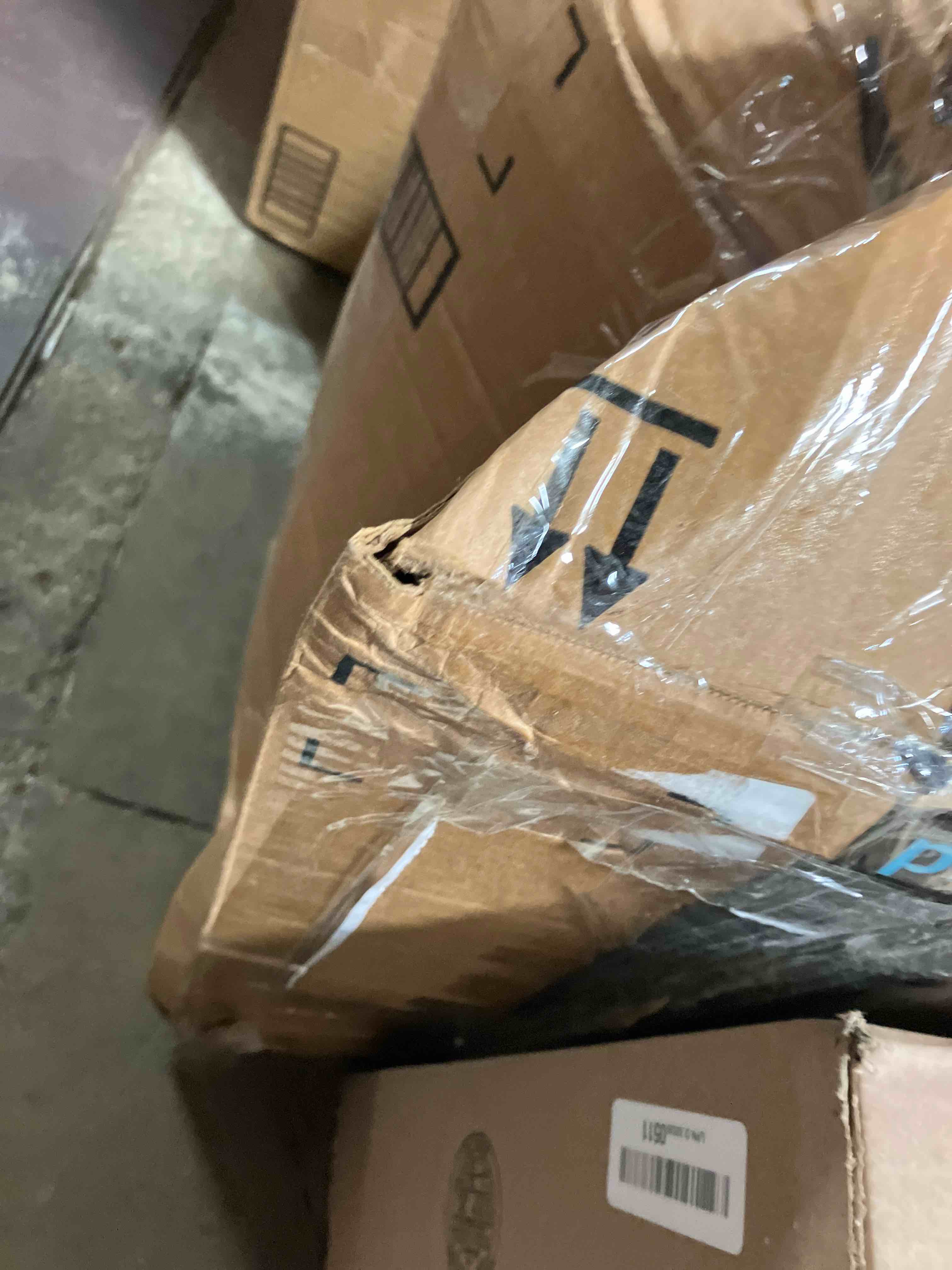 https://s3.amazonaws.com/lotting-images-prod/phillipi/GRA2235416_1754070654406.jpeg