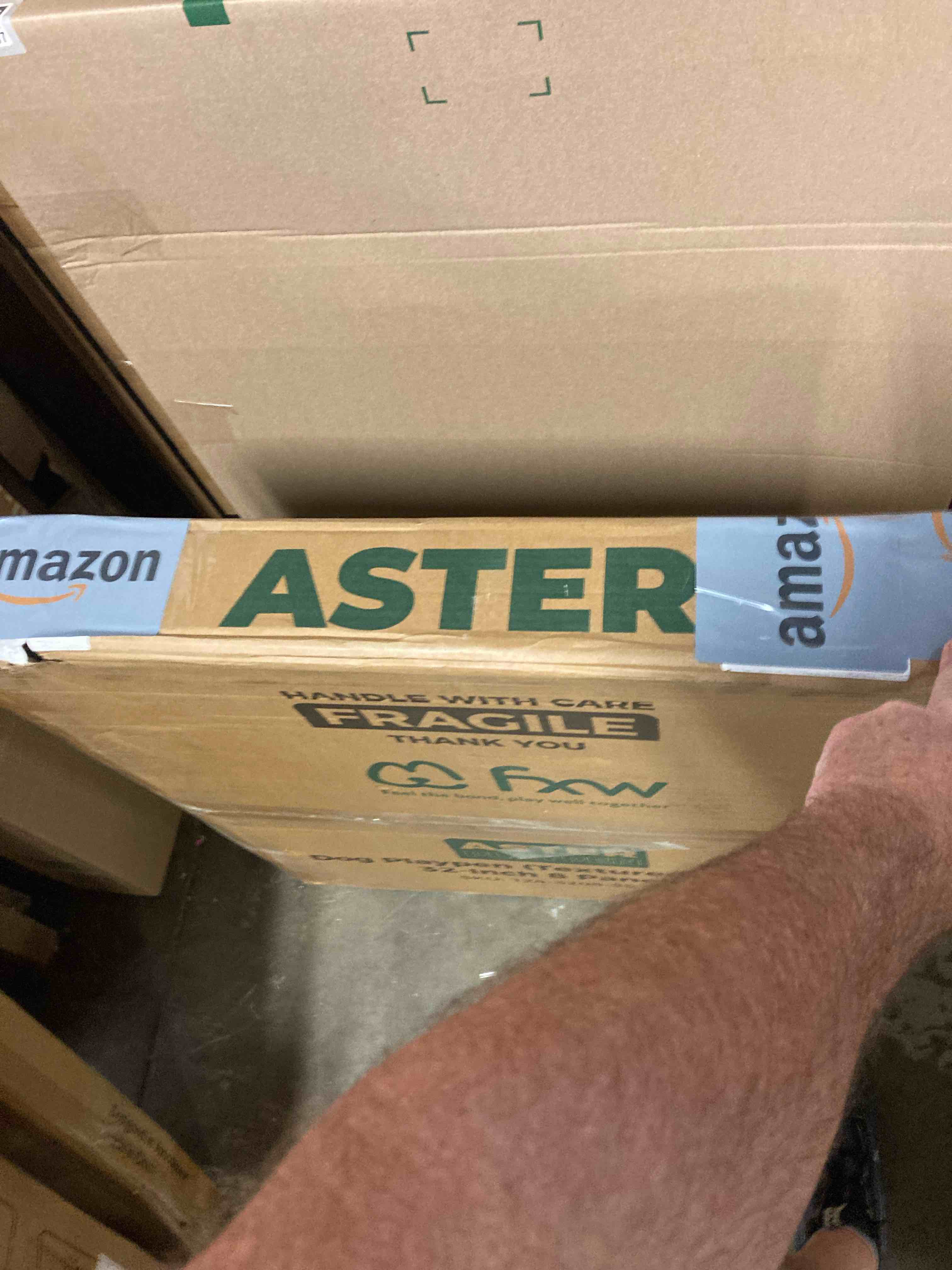 https://s3.amazonaws.com/lotting-images-prod/phillipi/GRA2235442_1754397507374.jpeg