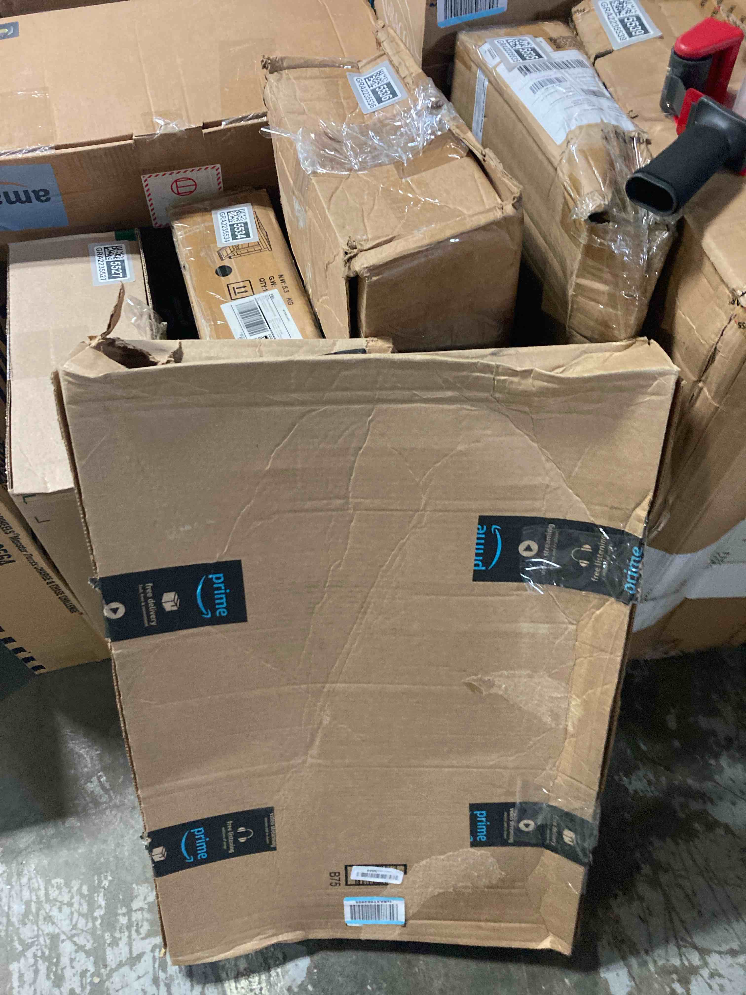 https://s3.amazonaws.com/lotting-images-prod/phillipi/GRA2235526_1754408075714.jpeg