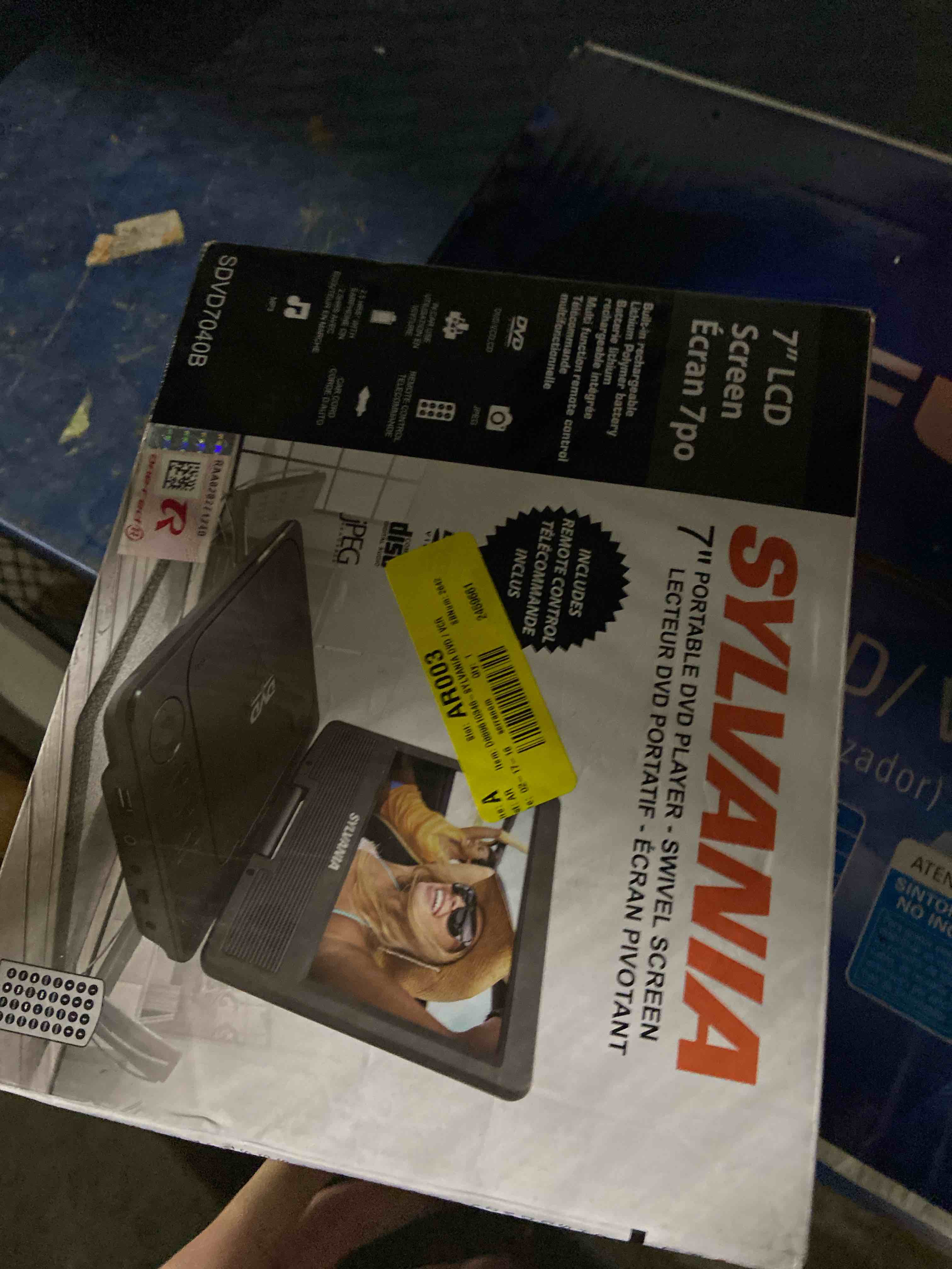 https://s3.amazonaws.com/lotting-images-prod/phillipi/GRA2235987_1759760906034.jpeg