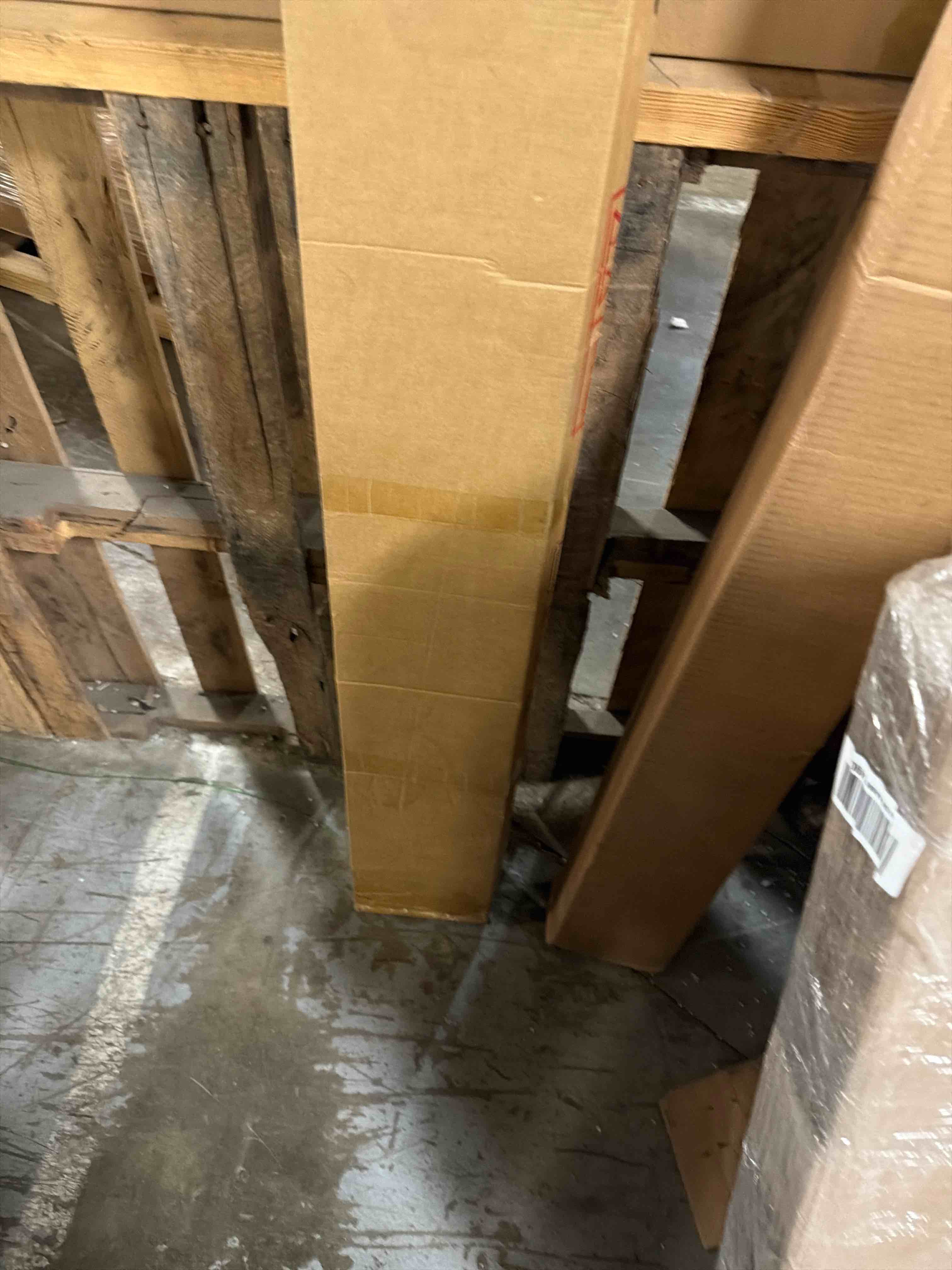 Condition photo showing New/Like New for ouzugie wpc acoustic slat wall paneling, 8-pack 114 x 6 inches 3d wall panels for interior wall decor,living room,tv background,study room,office spaces,bedroom,low grille (teak)