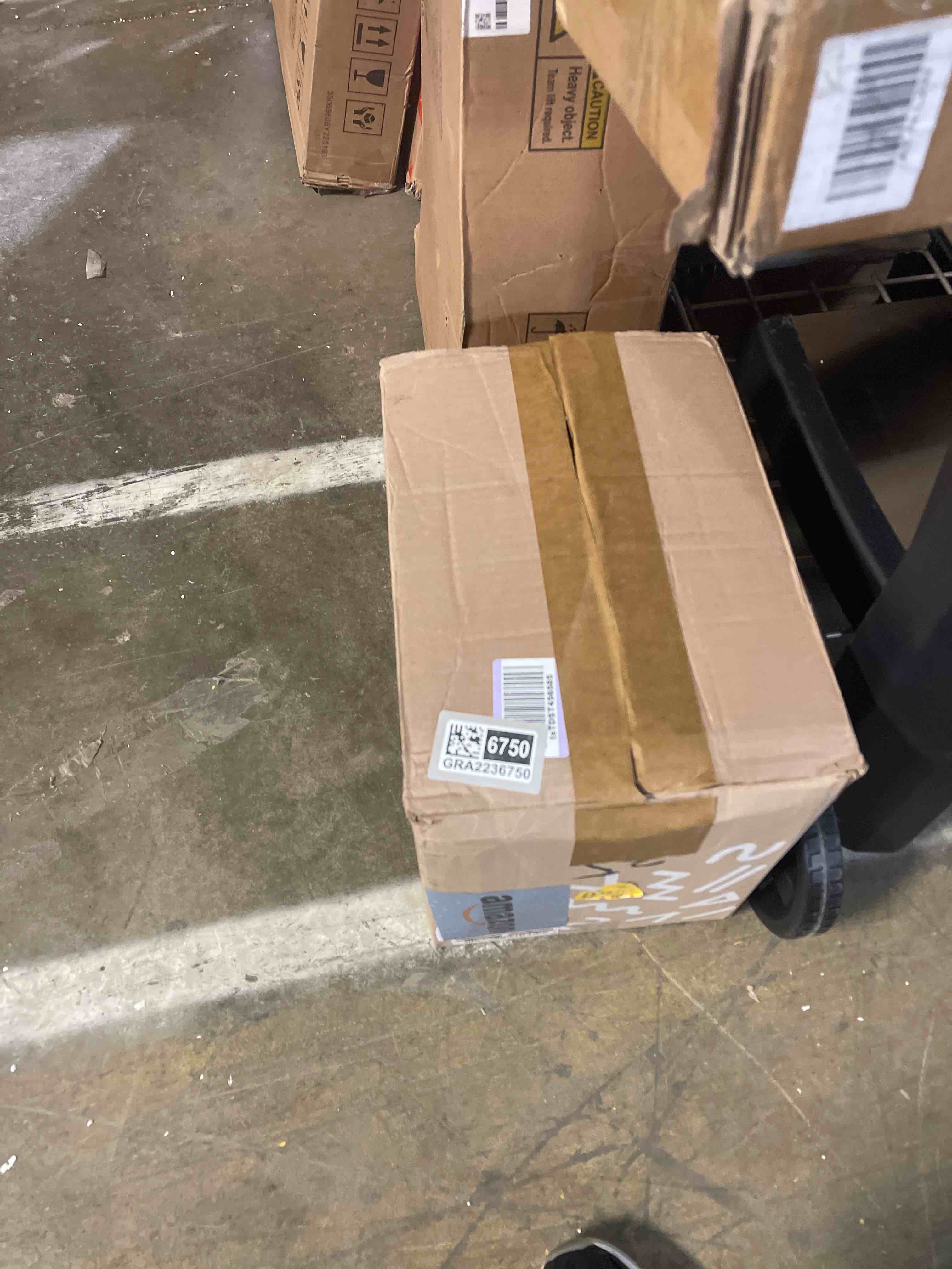 Condition photo showing New/Like New for kudos chlorine free premium diapers, cotton-lined, size 4, 26 * 2=52 count, 21-32 lbs