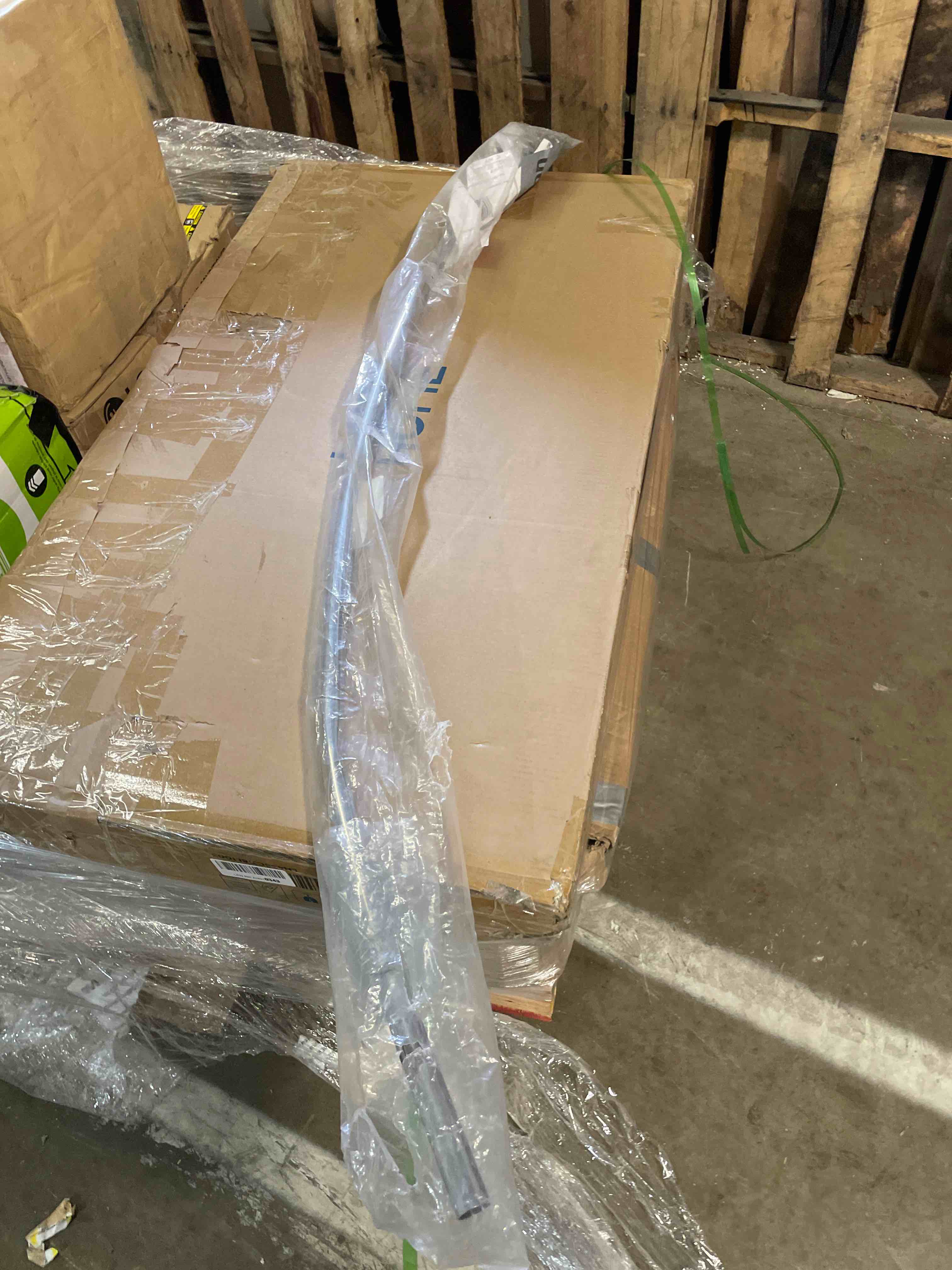 Condition photo showing Good Condition for curved shower curtain rod, adjustable 40-72 inches extra wide curved shower rods for bathroom, rust proof shower rod, premium stainless steel curved curtain rod for shower, bathtub, silver