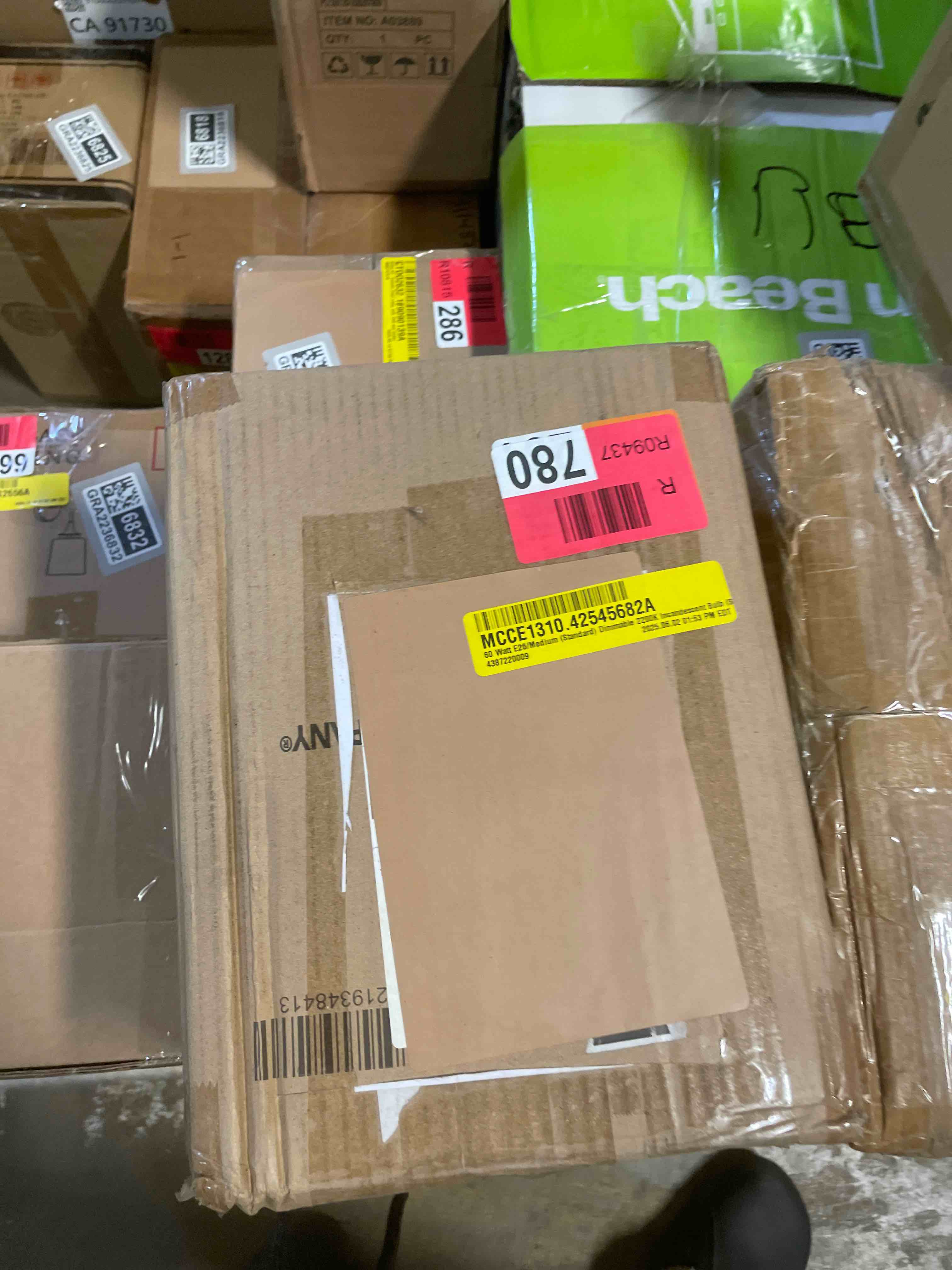 Condition photo showing New/Like New for jslinter 6-pack edison light bulb 60 watt, dimmable a19 antique vintage old fashioned e26 incandescent light bulbs, amber warm white