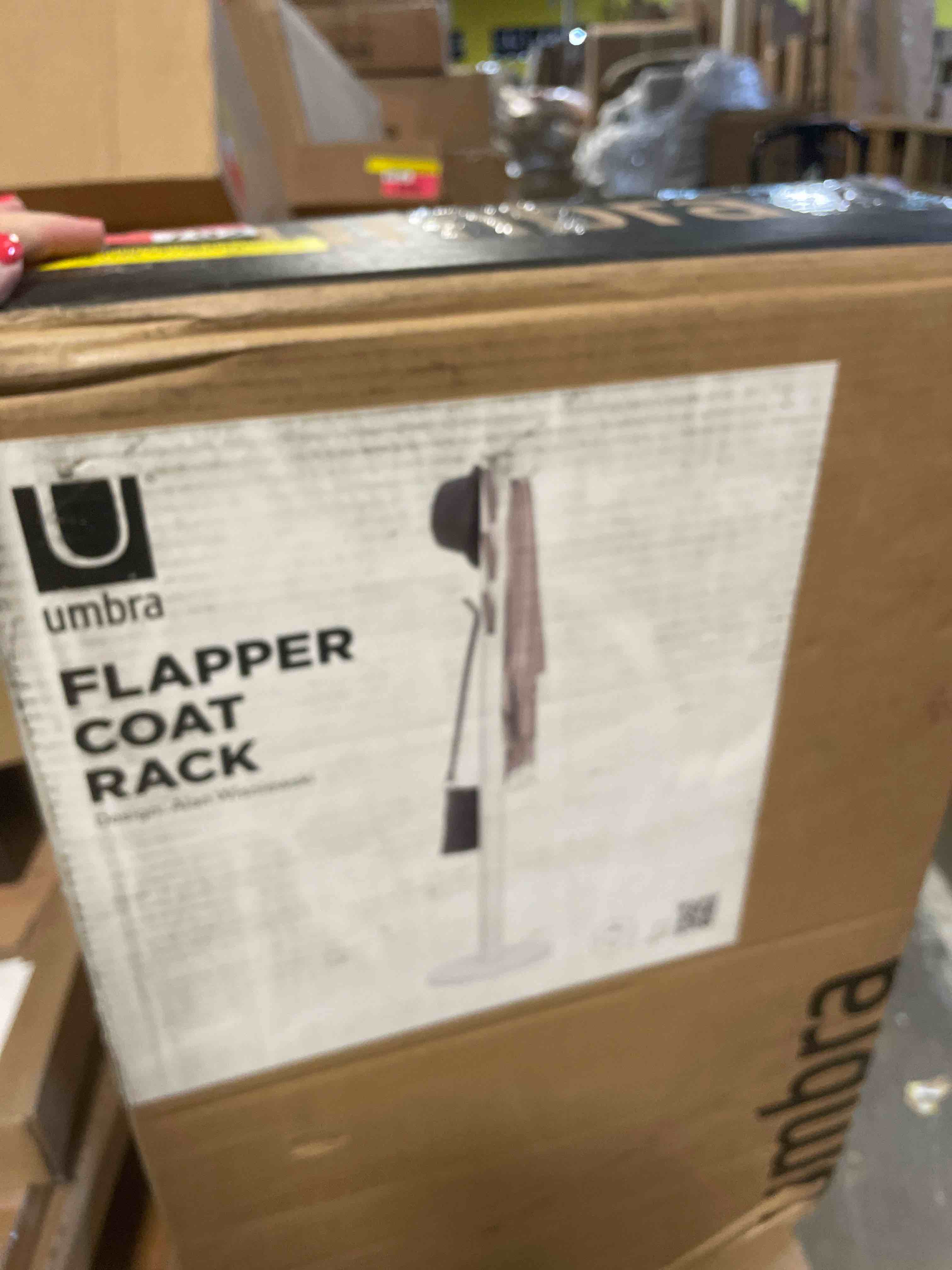 Condition photo showing New/Like New for umbra flapper coat rack