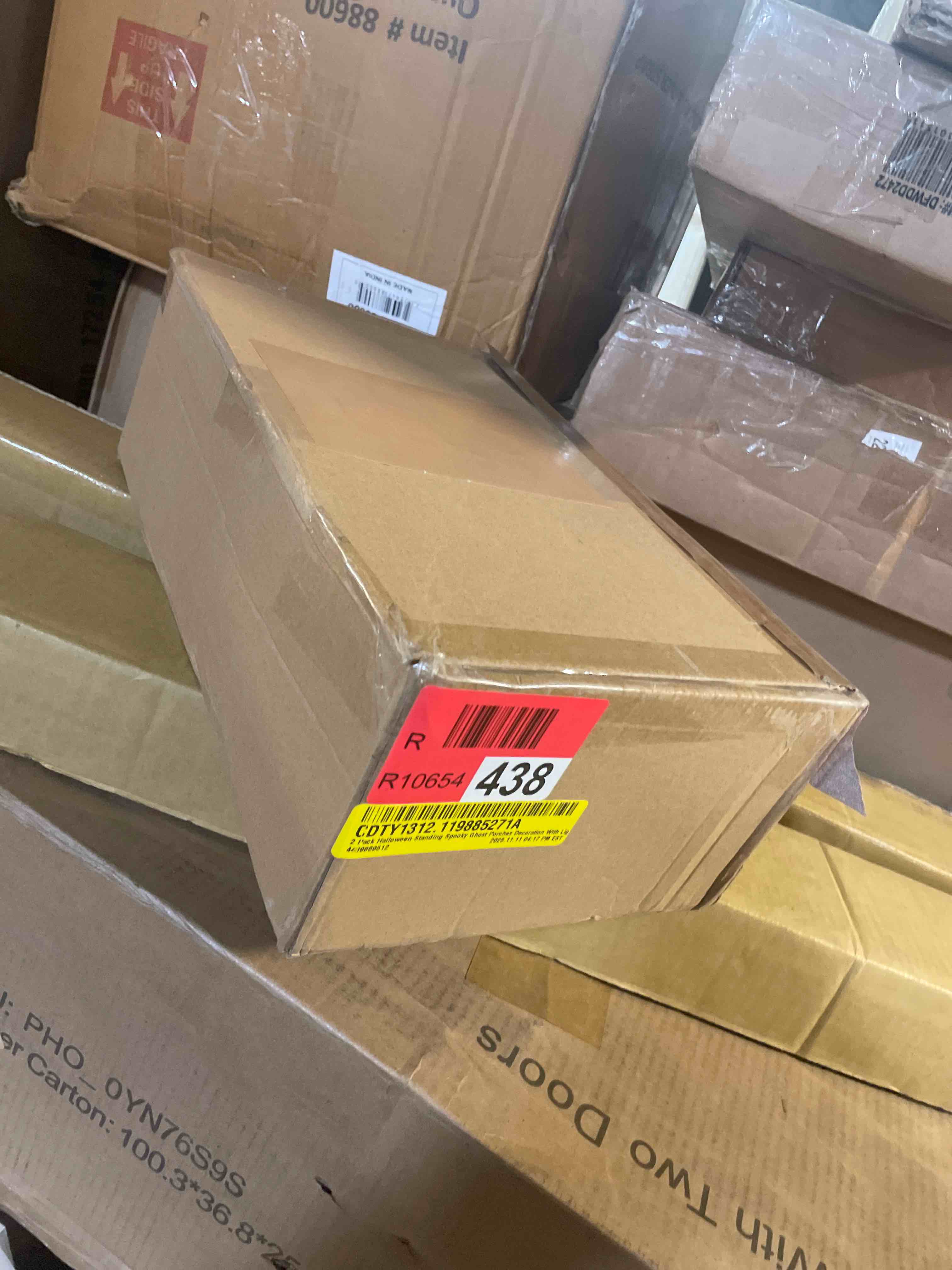 Condition photo showing New/Like New for 2 pack halloween standing spooky ghost porches decoration with lig