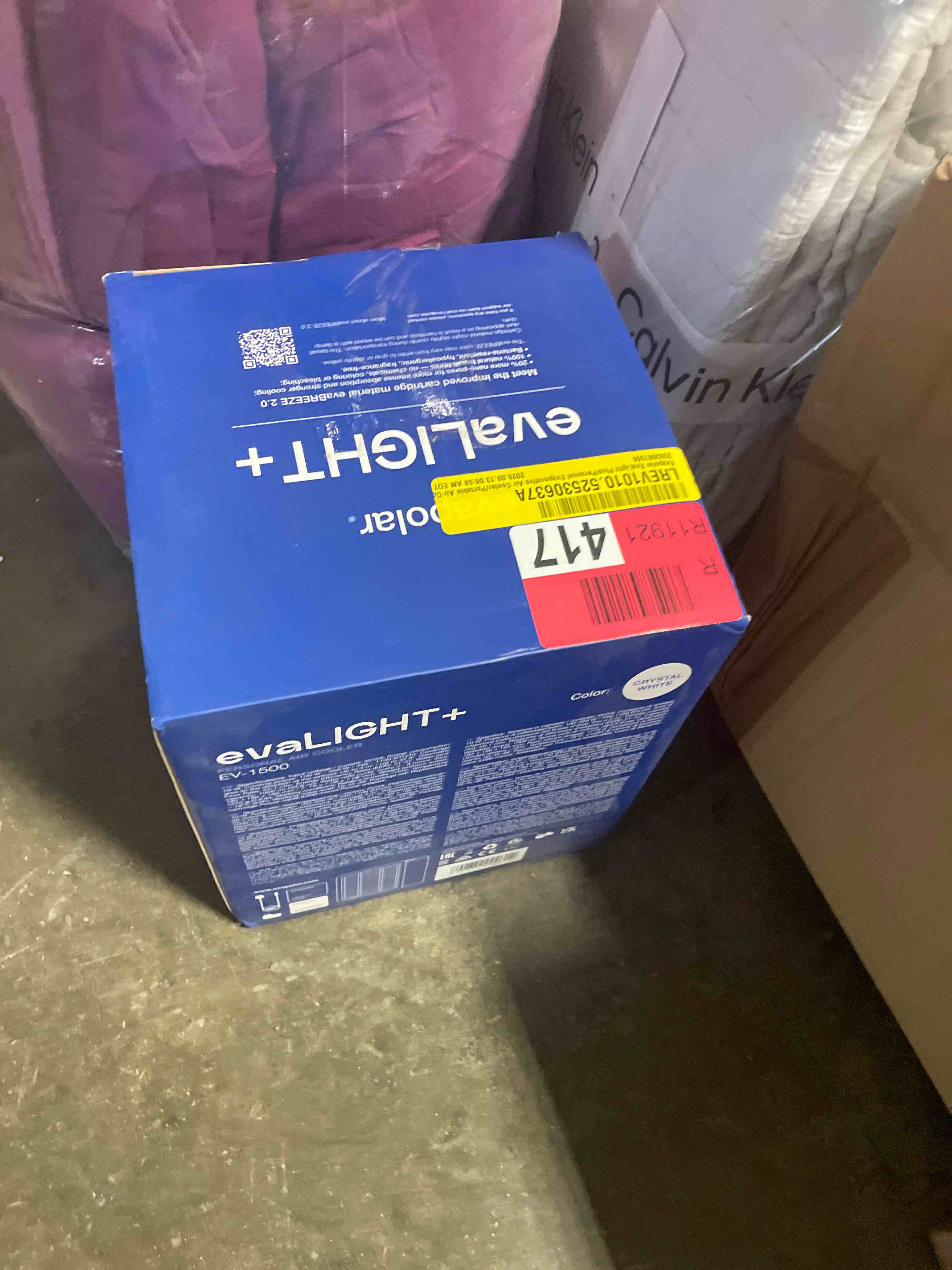 Condition photo showing Good Condition for portable air cooler evalight white and water bottle evabottle