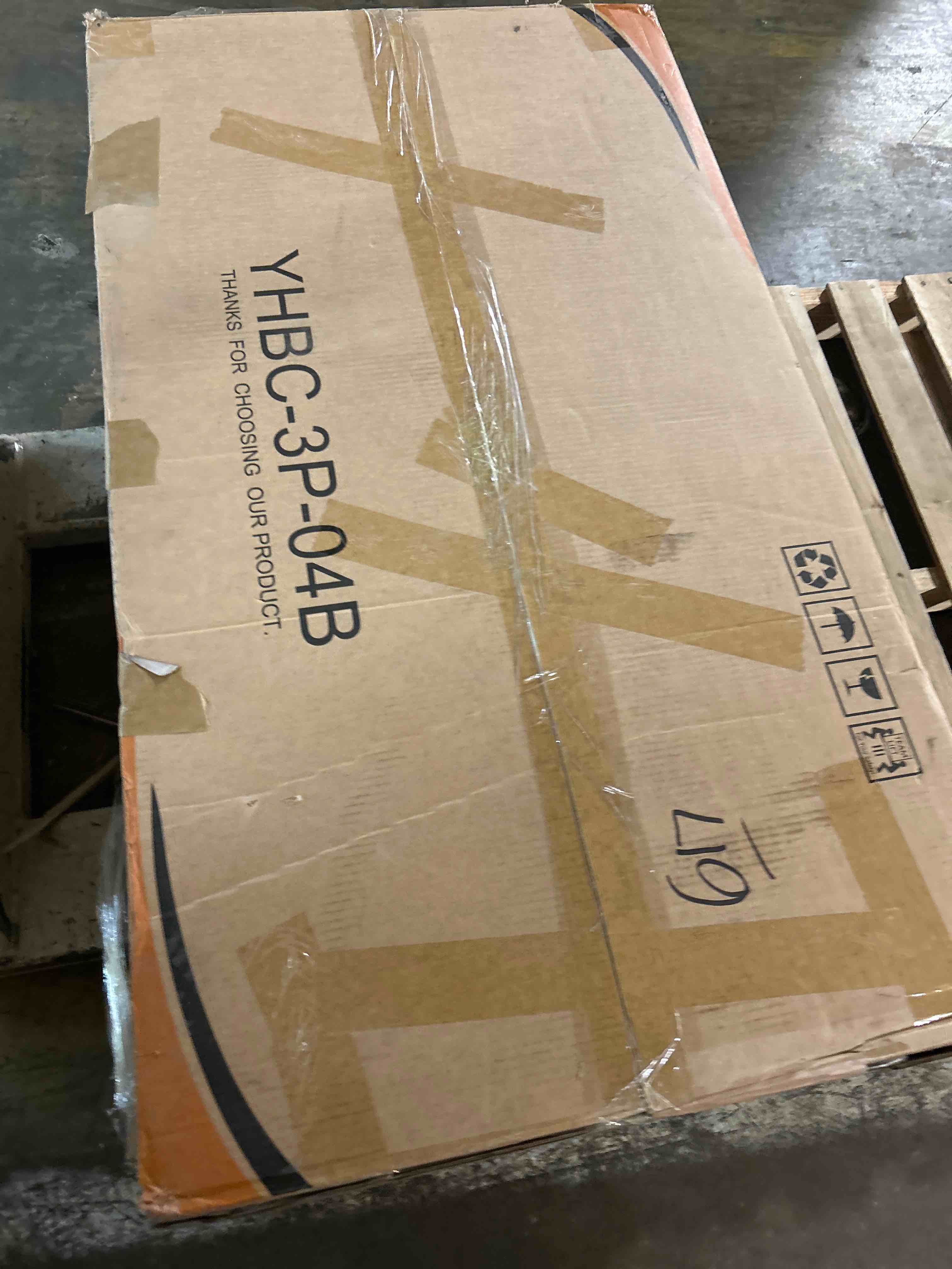 Condition photo showing New/Like New for yaheetech bathroom floor cabinet, wooden storage organizer with 3 drawers and 2 open shelves, freestanding storage cabinet with a large bottom cabinet for bathroom, living room, kitchen, white