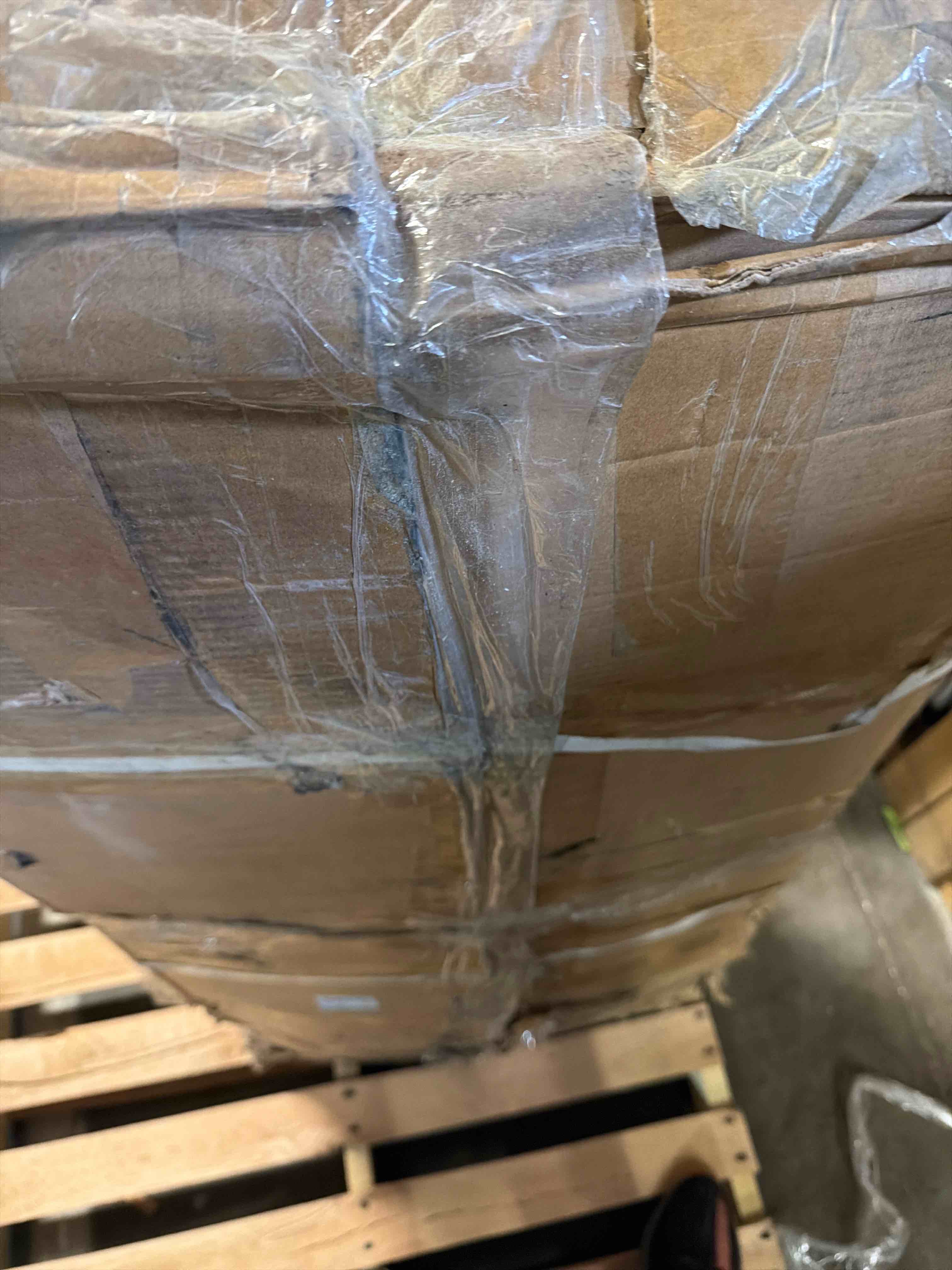 https://s3.amazonaws.com/lotting-images-prod/phillipi/GRA2238118_1776804737283.jpeg