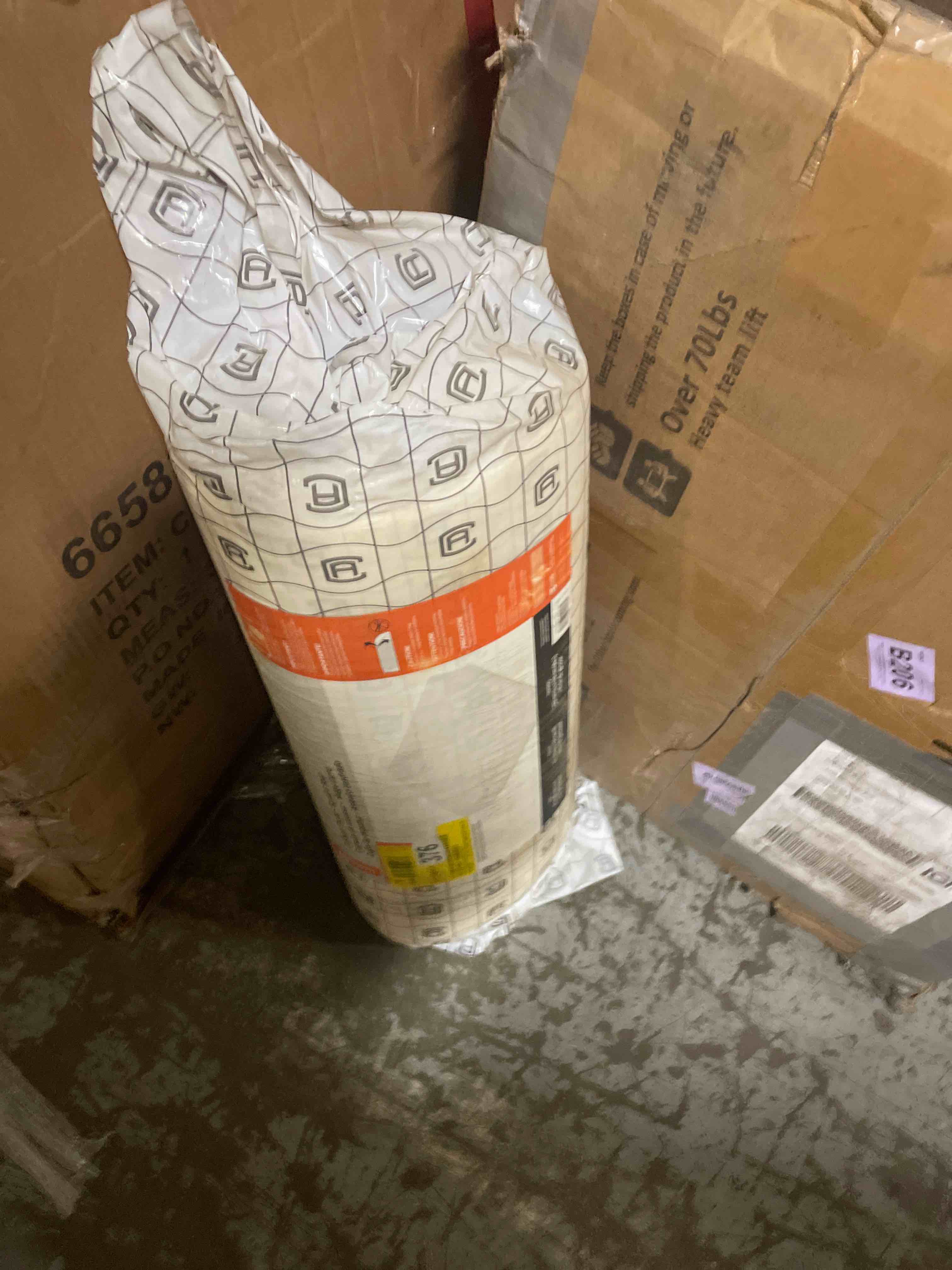 Condition photo showing New/Like New for pina fadesafe indoor/outdoor seat c