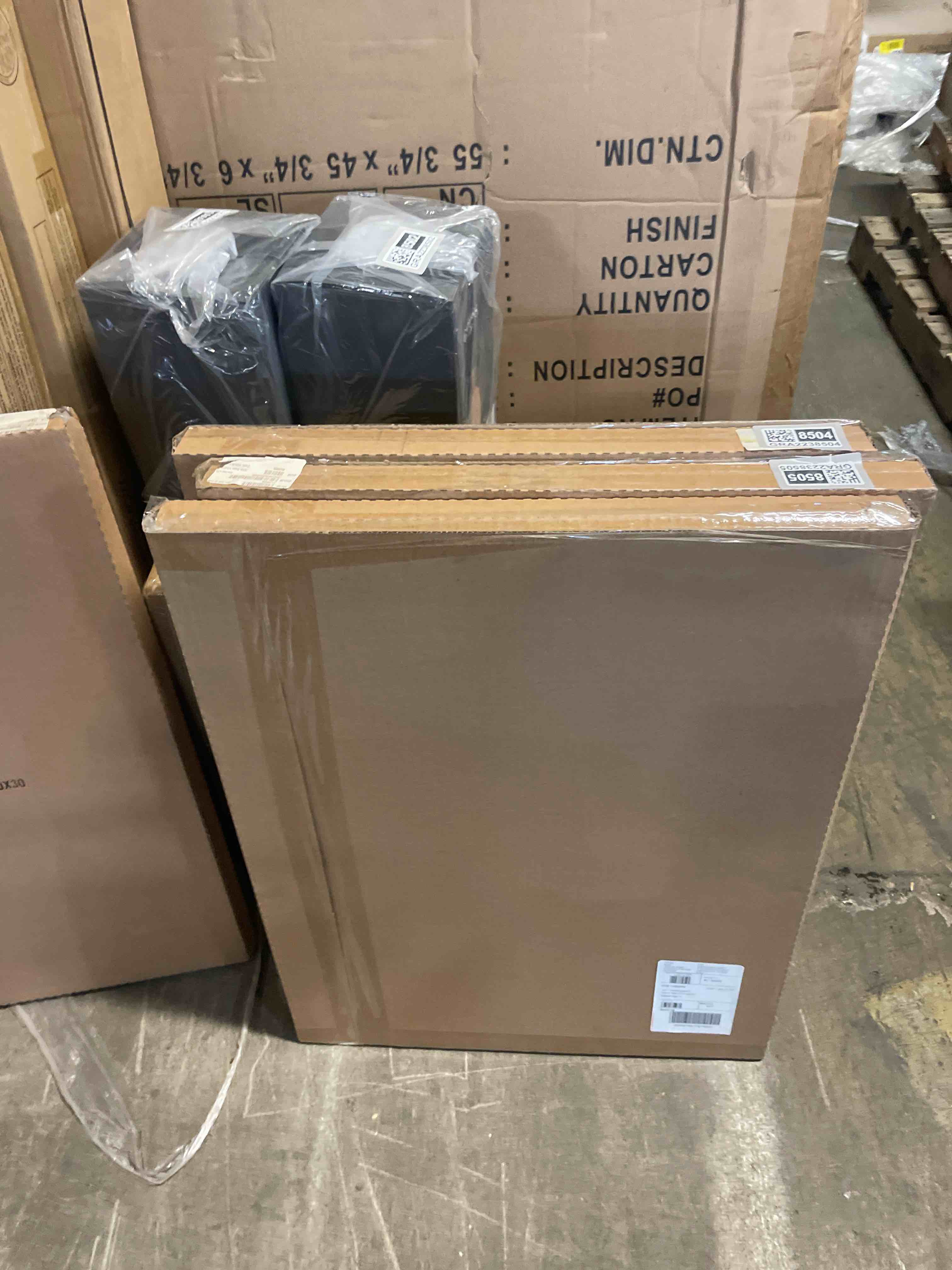 Condition photo showing New/Like New for snow drift gallery wrapped canvas