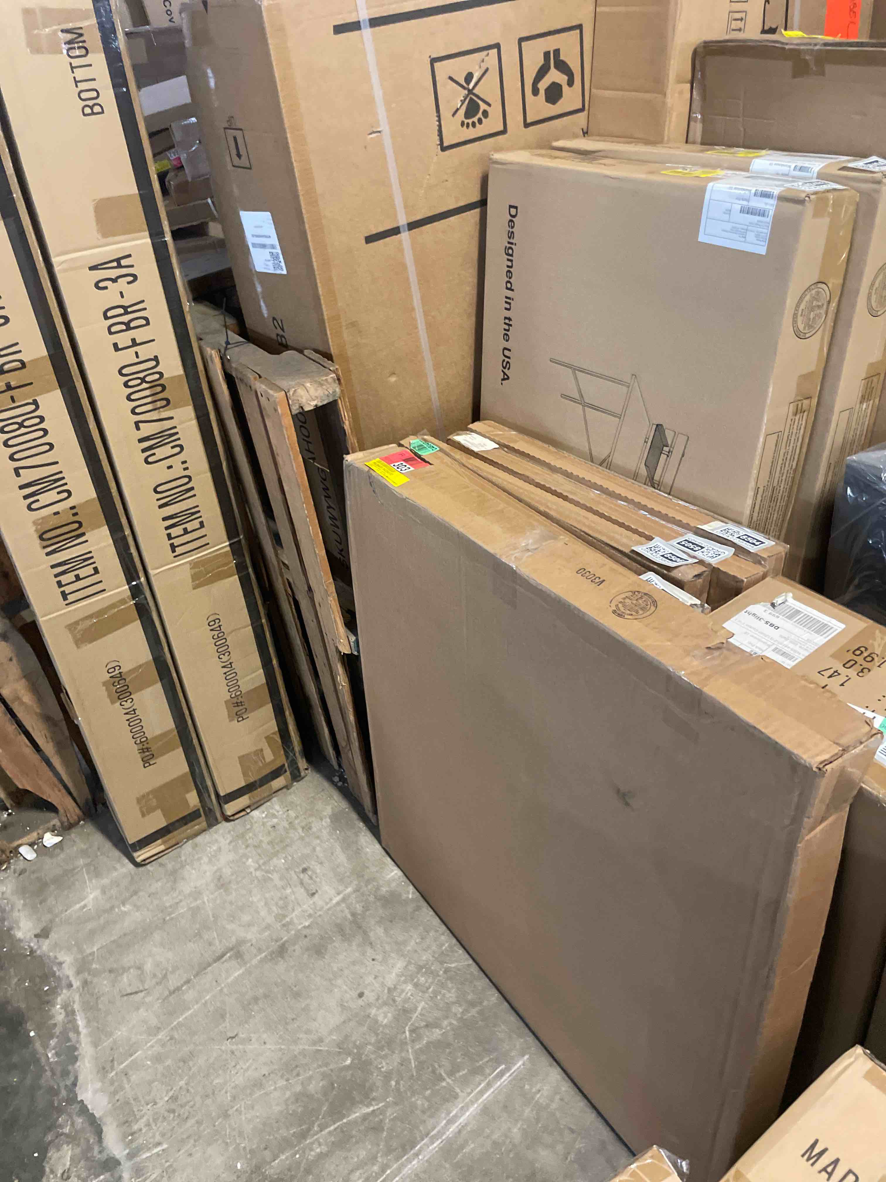 Condition photo showing New/Like New for solid gold " solid gold copper, copper love sign modern gold " oliver gal prints size: 16" h x 16" w