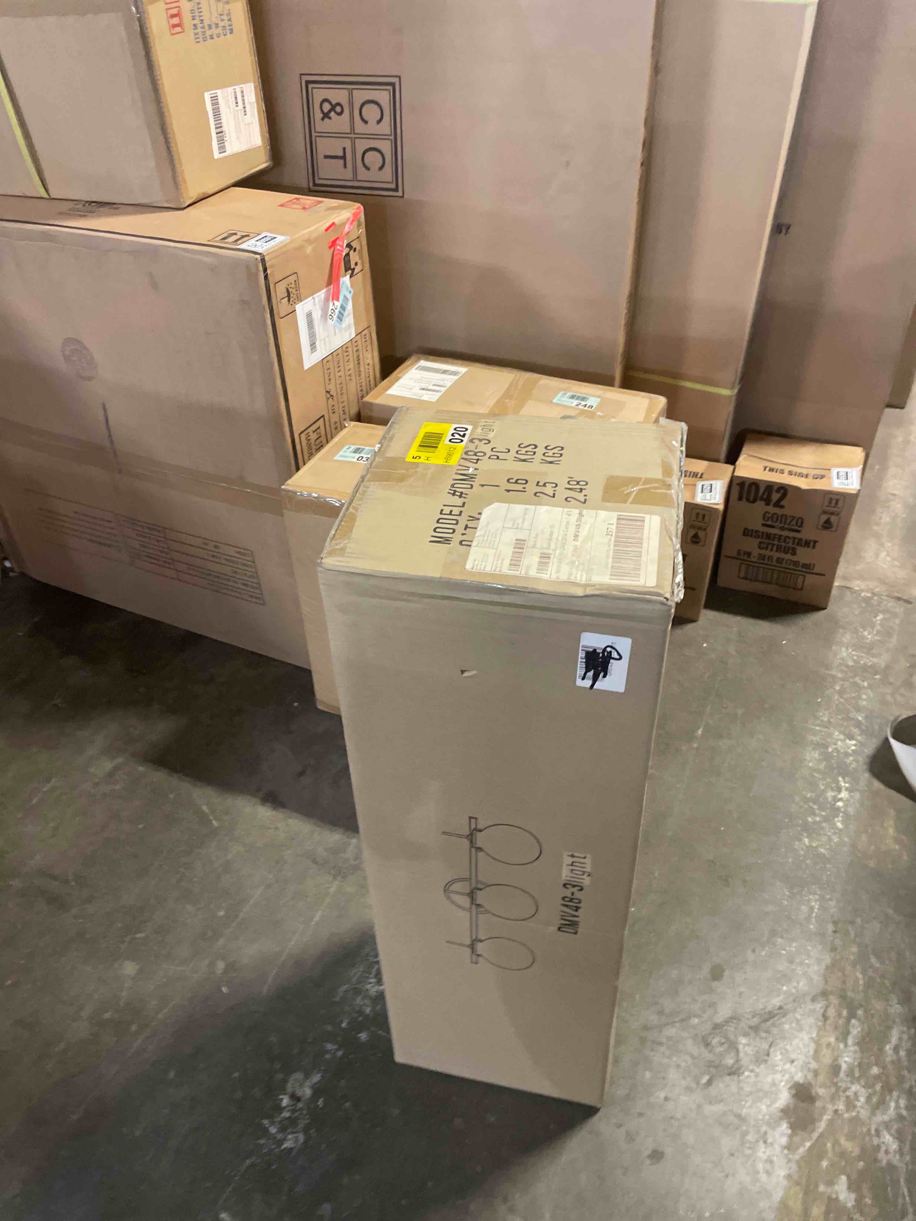 Condition photo showing New/Like New for depp 3 - light /2 - light brushed nickel vanity light 3-light 25 to 36 inches