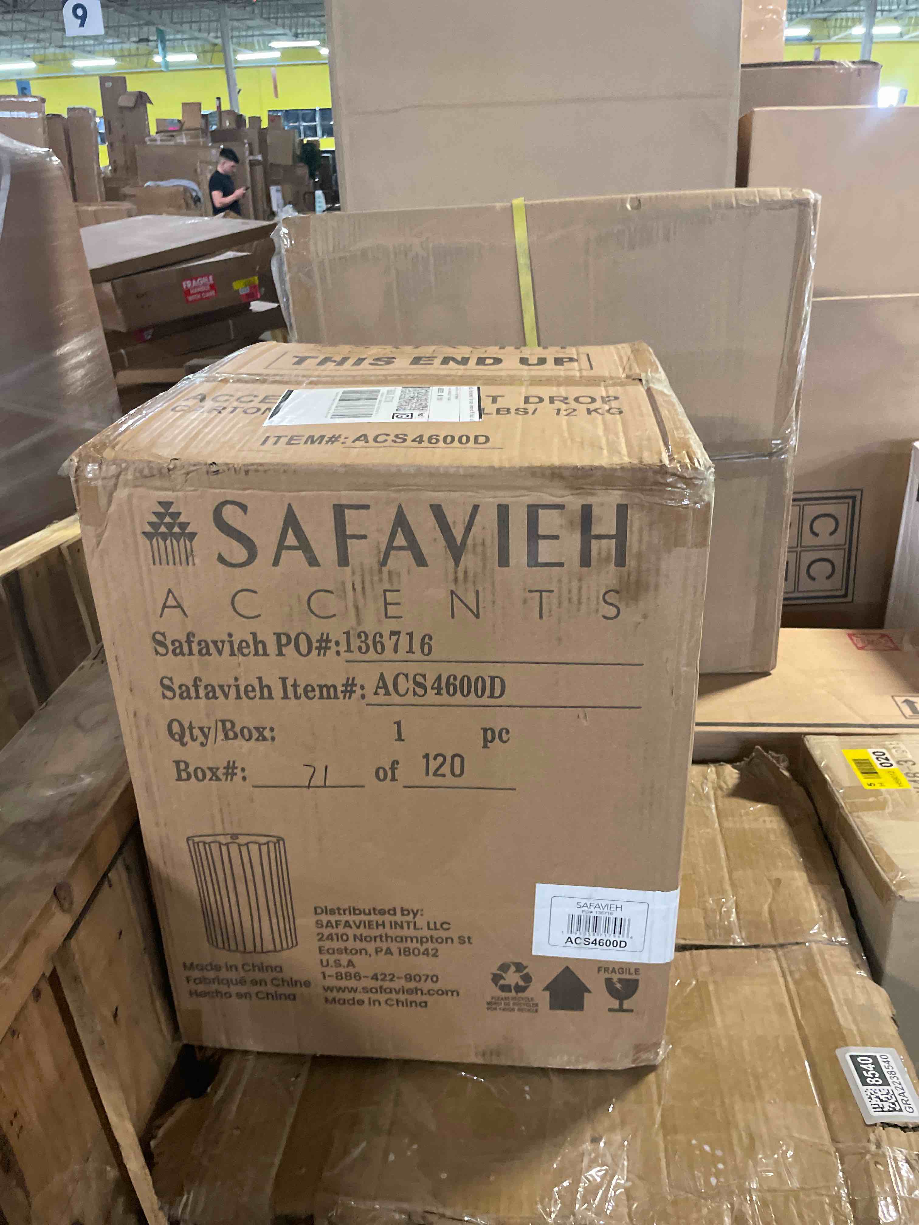 Condition photo showing New/Like New for safavieh tulett 18  modern solid ceramic garden stool  cobalt blue