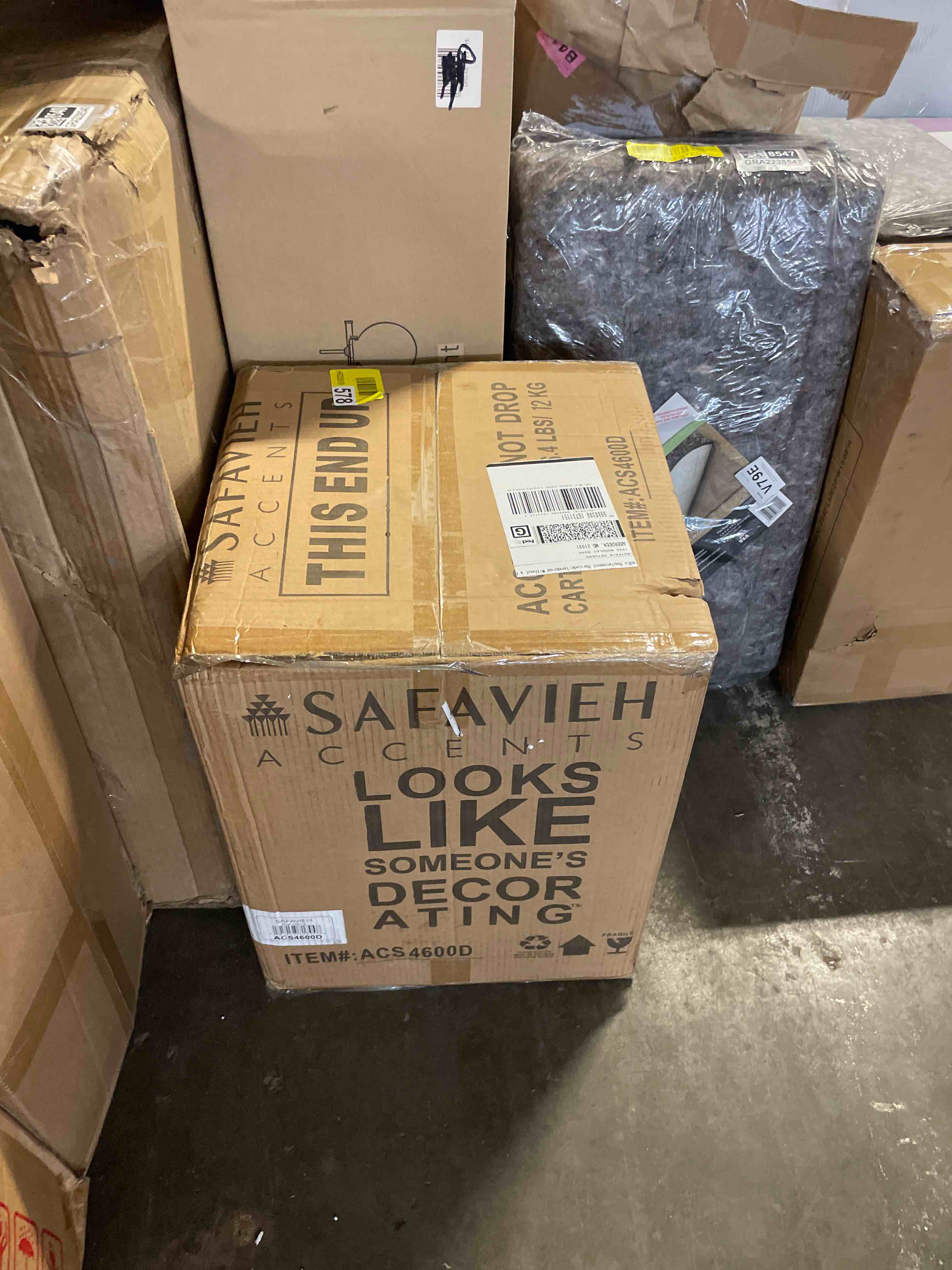 Condition photo showing New/Like New for safavieh tulett 18  modern solid ceramic garden stool  cobalt blue