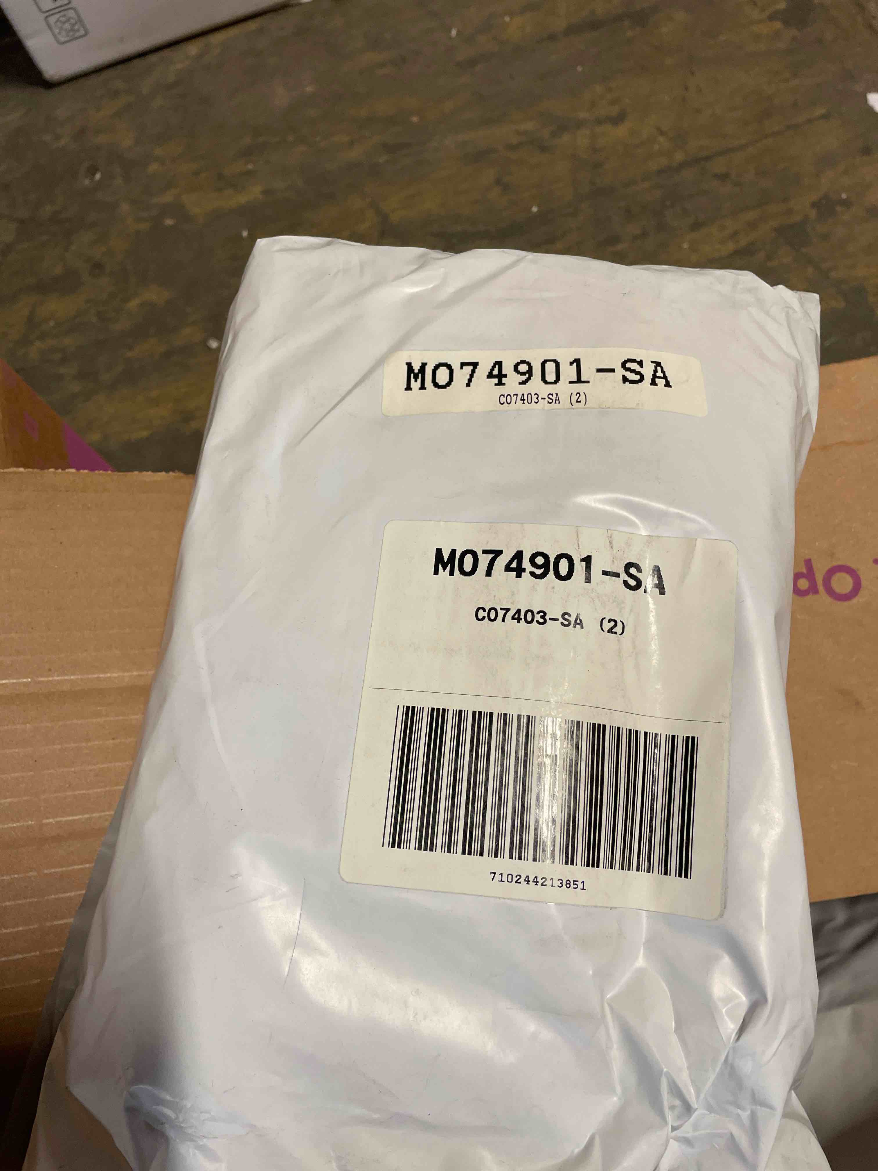 Condition photo showing New/Like New for crosley cushion cover