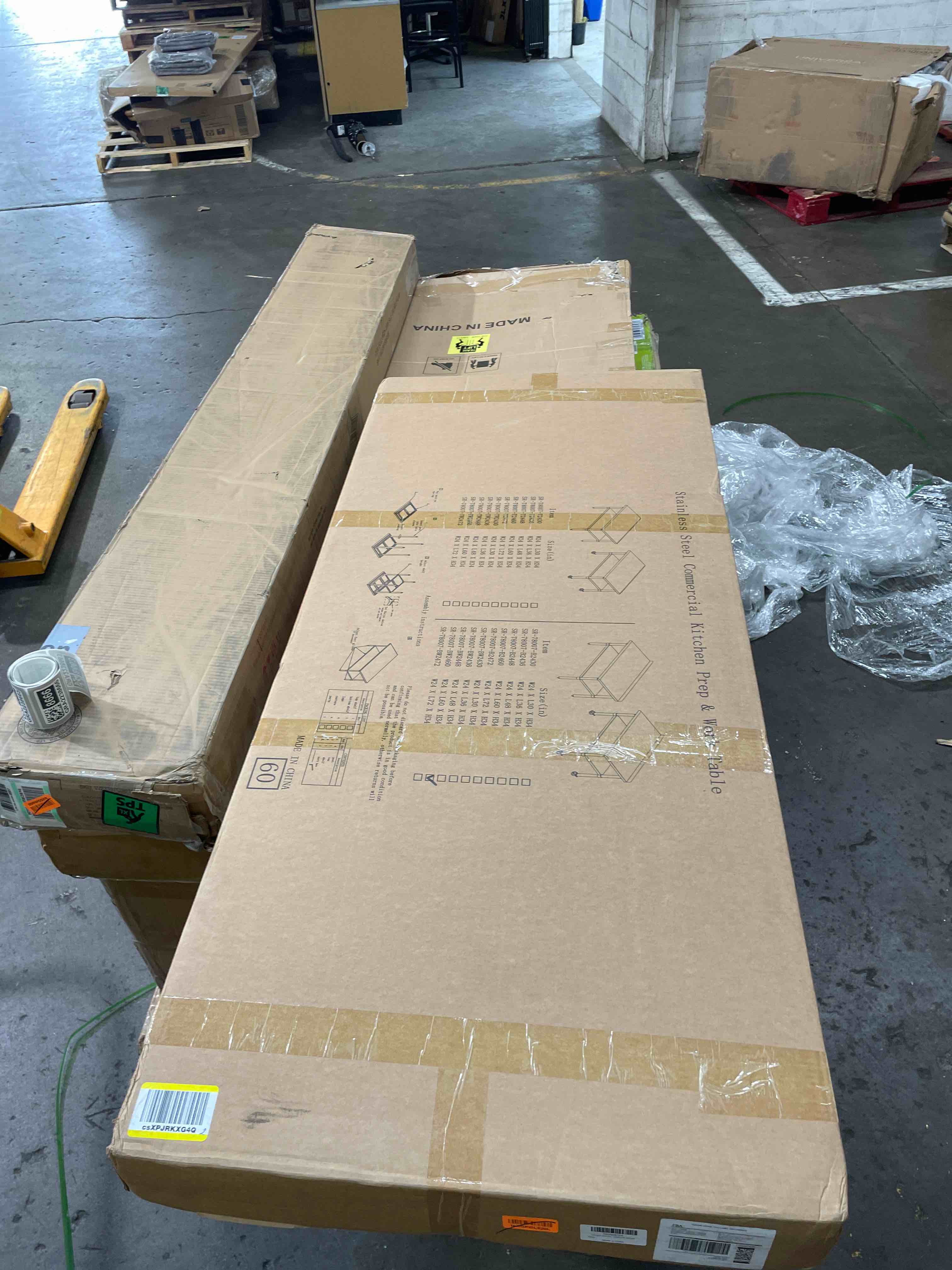 Condition photo showing New/Like New for chingoo stainless steel work table with wheels, 24x60 inch nsf food prep table with backsplash & adj