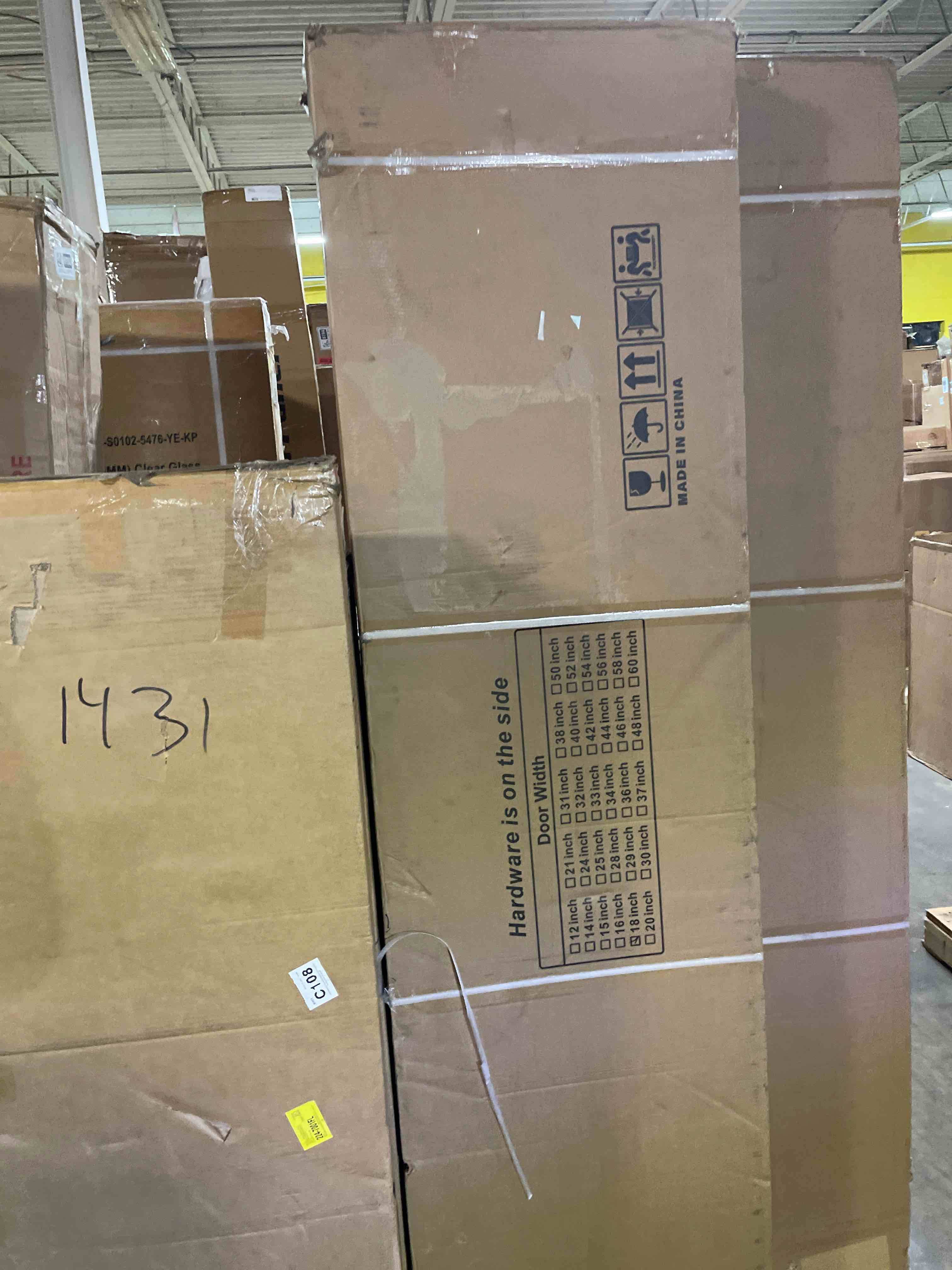 Condition photo showing Good Condition for paneled manufactured wood 1-panel white primed bi-fold door with hardware kit smartstandard size: 28" x 80"