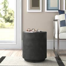 arnelda end table