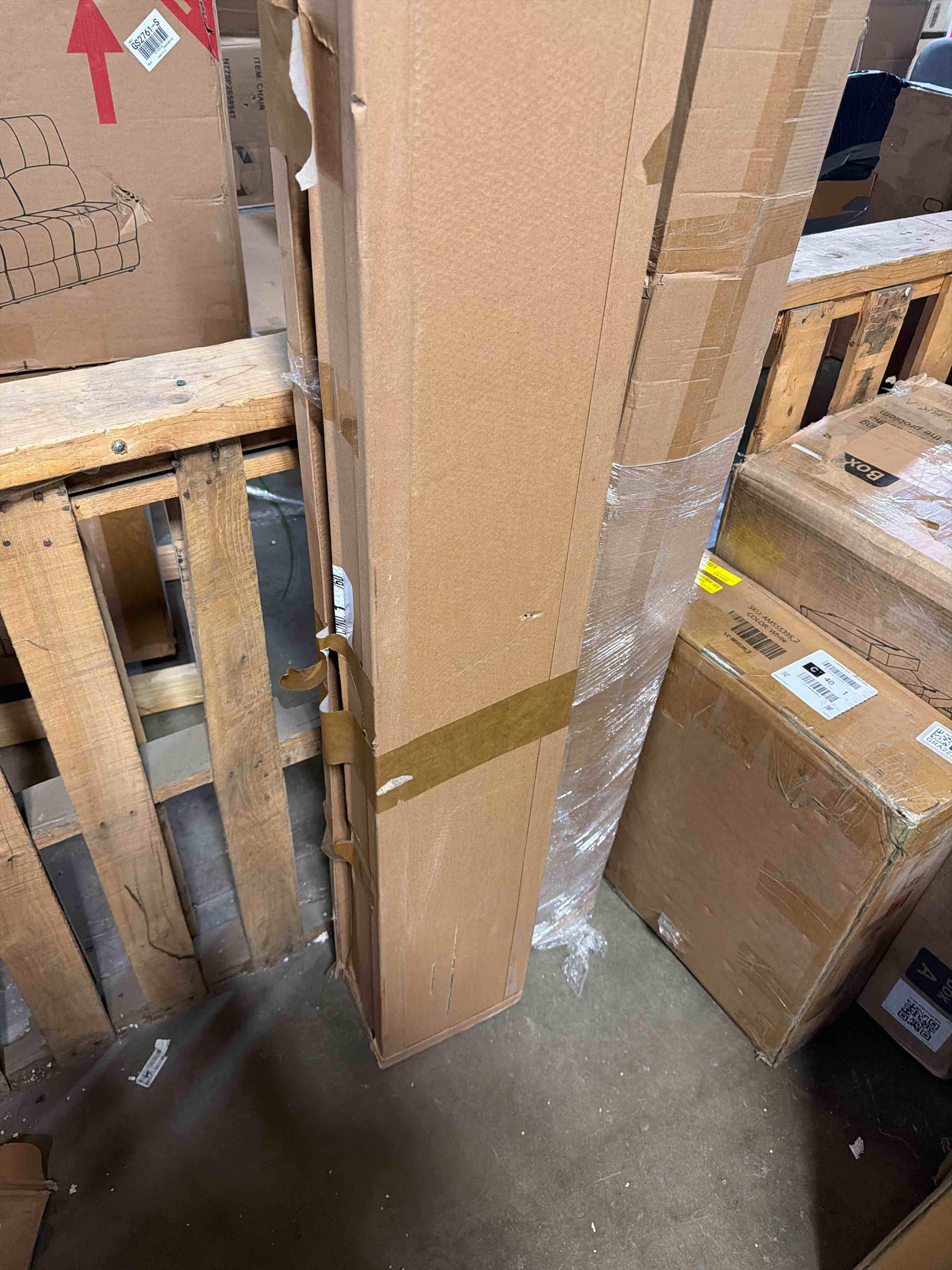Condition photo showing Good Condition for truck bed crossmember repair kit for 88-98 chevrolet c1500 pickup for 88-00 chevrolet c2500 c3500 pickup for 88-98 chevrolet k1500 pickup replaces 926-983, 15646509
