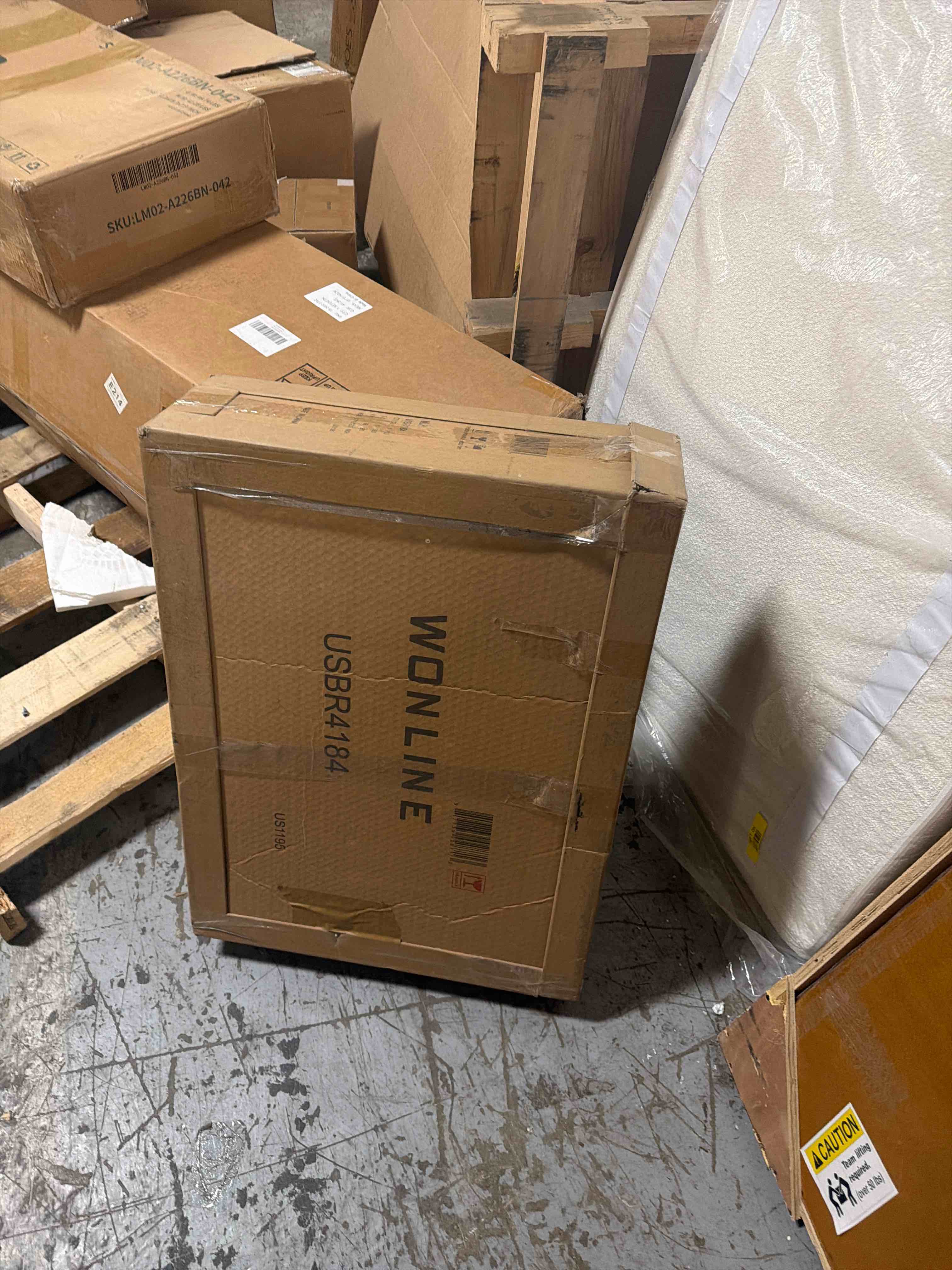 https://s3.amazonaws.com/lotting-images-prod/phillipi/GRA2238969_1777557910738.jpeg
