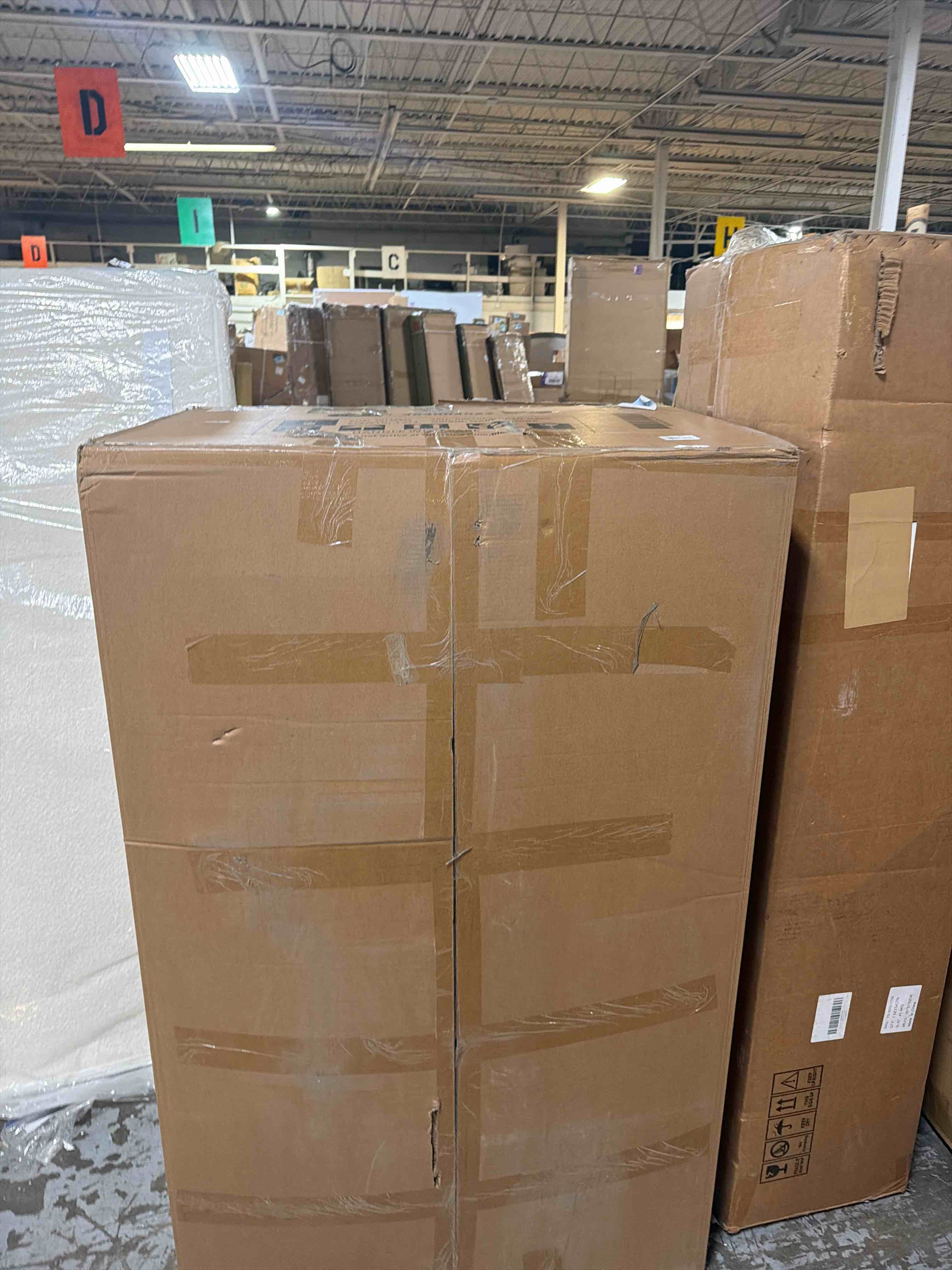 https://s3.amazonaws.com/lotting-images-prod/phillipi/GRA2238973_1777558707699.jpeg