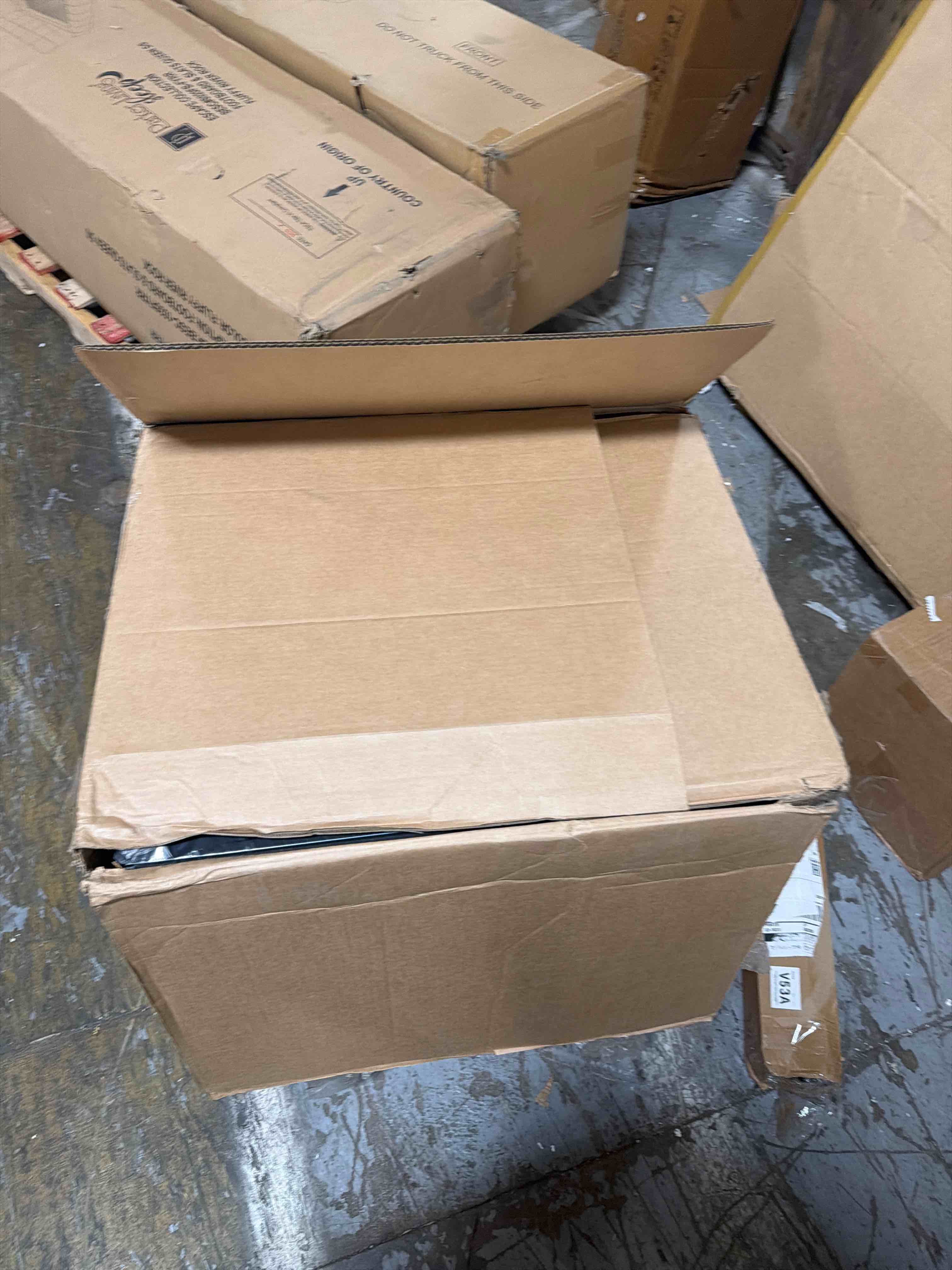 https://s3.amazonaws.com/lotting-images-prod/phillipi/GRA2238975_1777558989056.jpeg