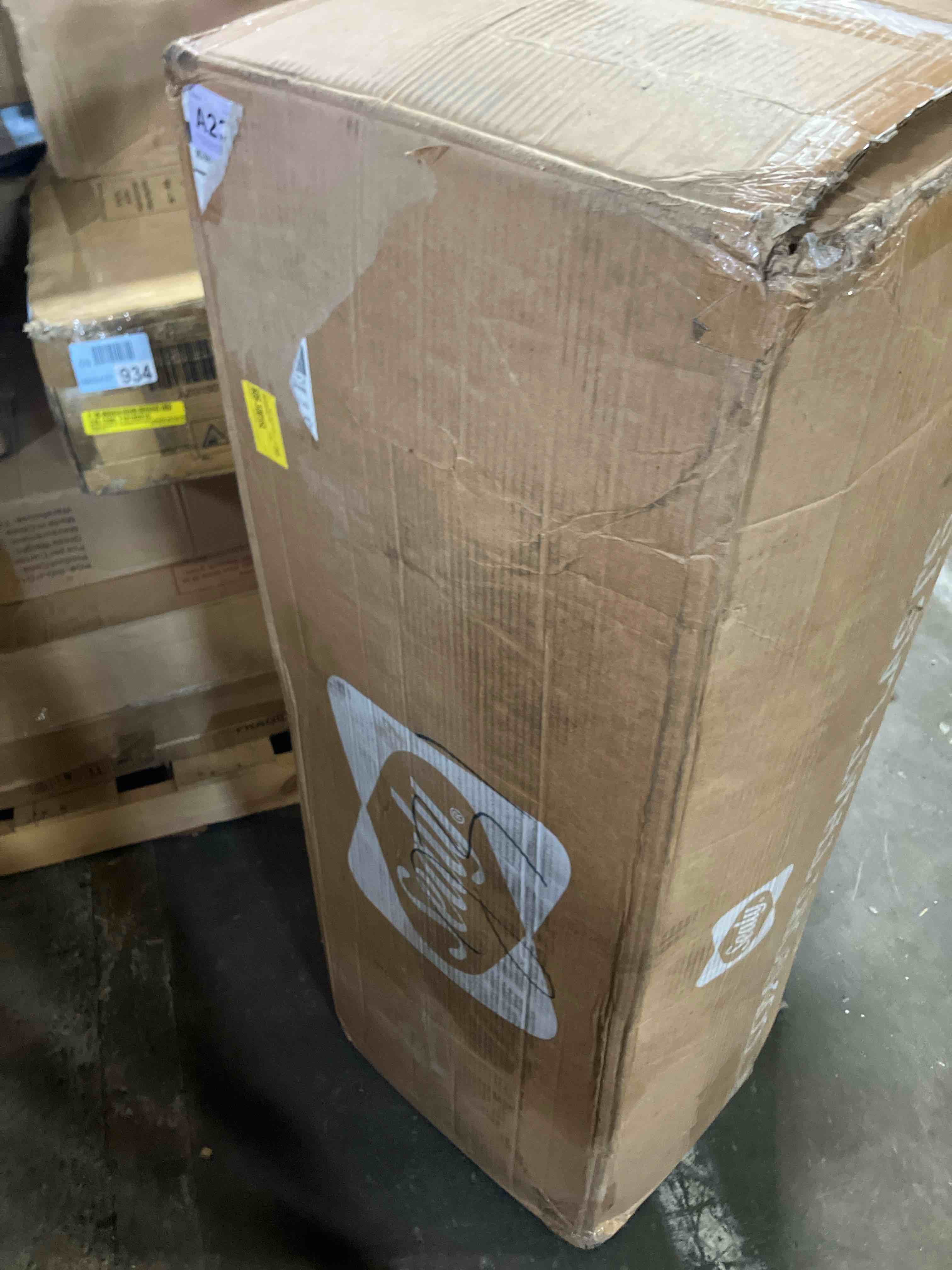 https://s3.amazonaws.com/lotting-images-prod/phillipi/GRA2239026_1757097294438.jpeg