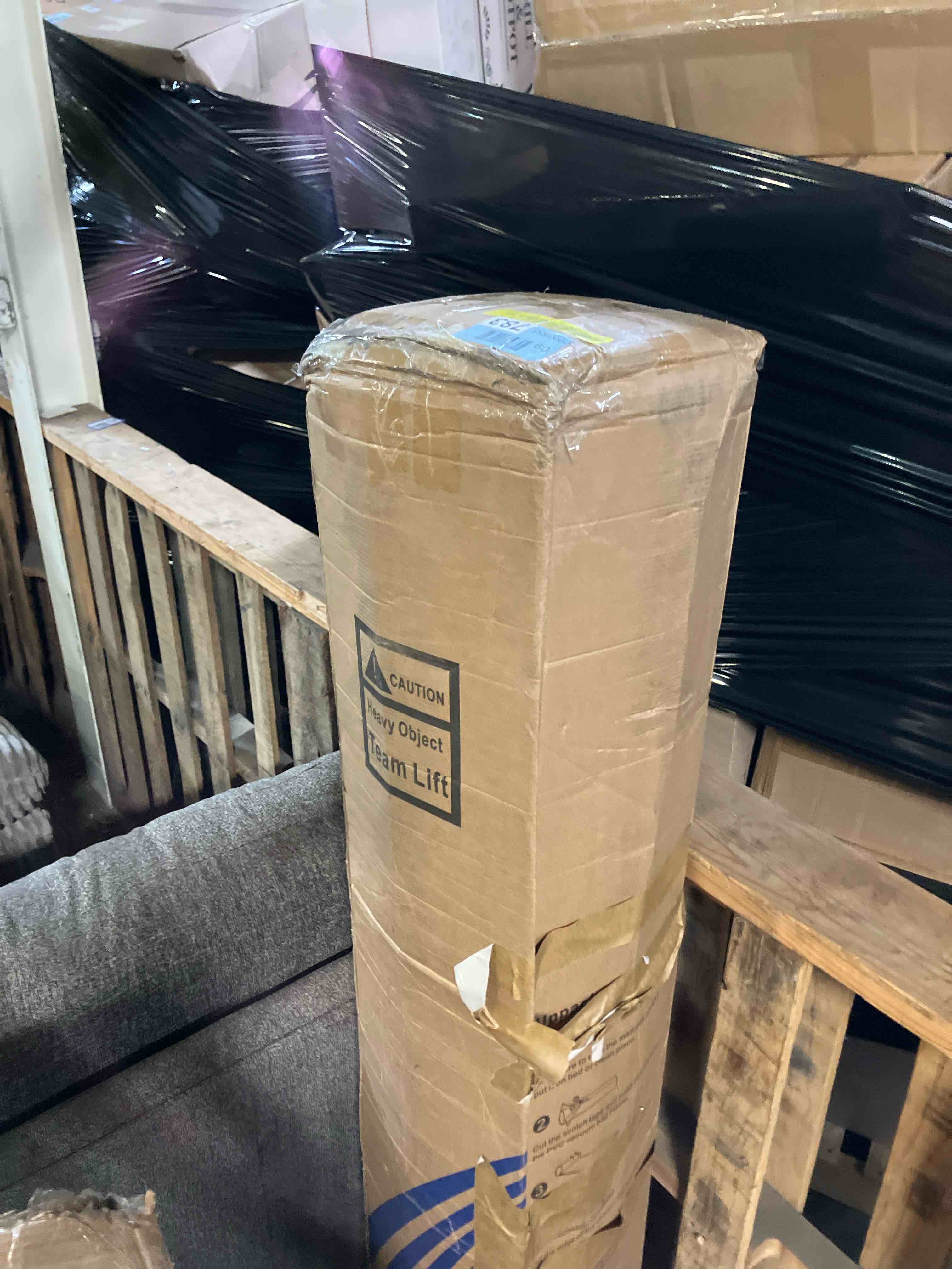 https://s3.amazonaws.com/lotting-images-prod/phillipi/GRA2239029_1757100459551.jpeg
