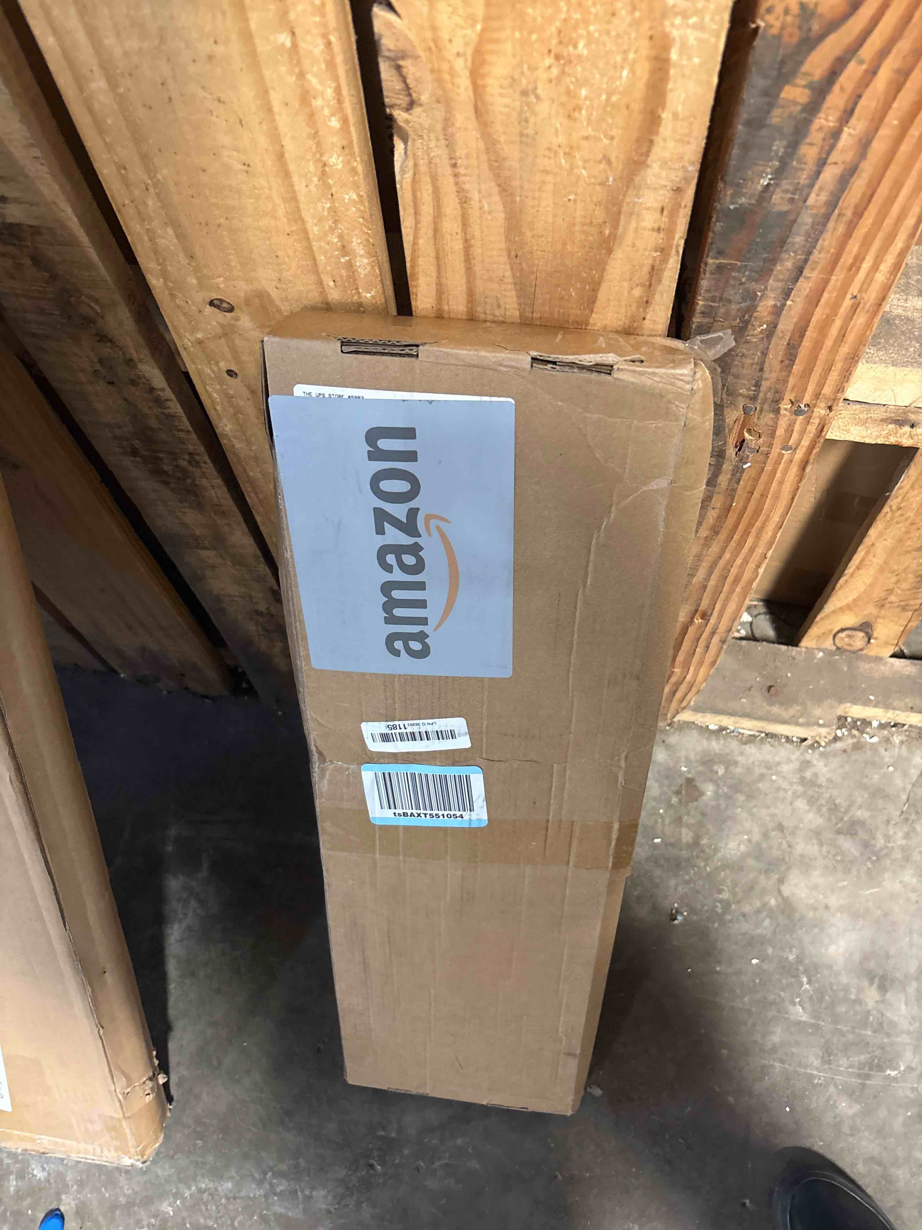 https://s3.amazonaws.com/lotting-images-prod/phillipi/GRA2239176_1757428240687.jpeg