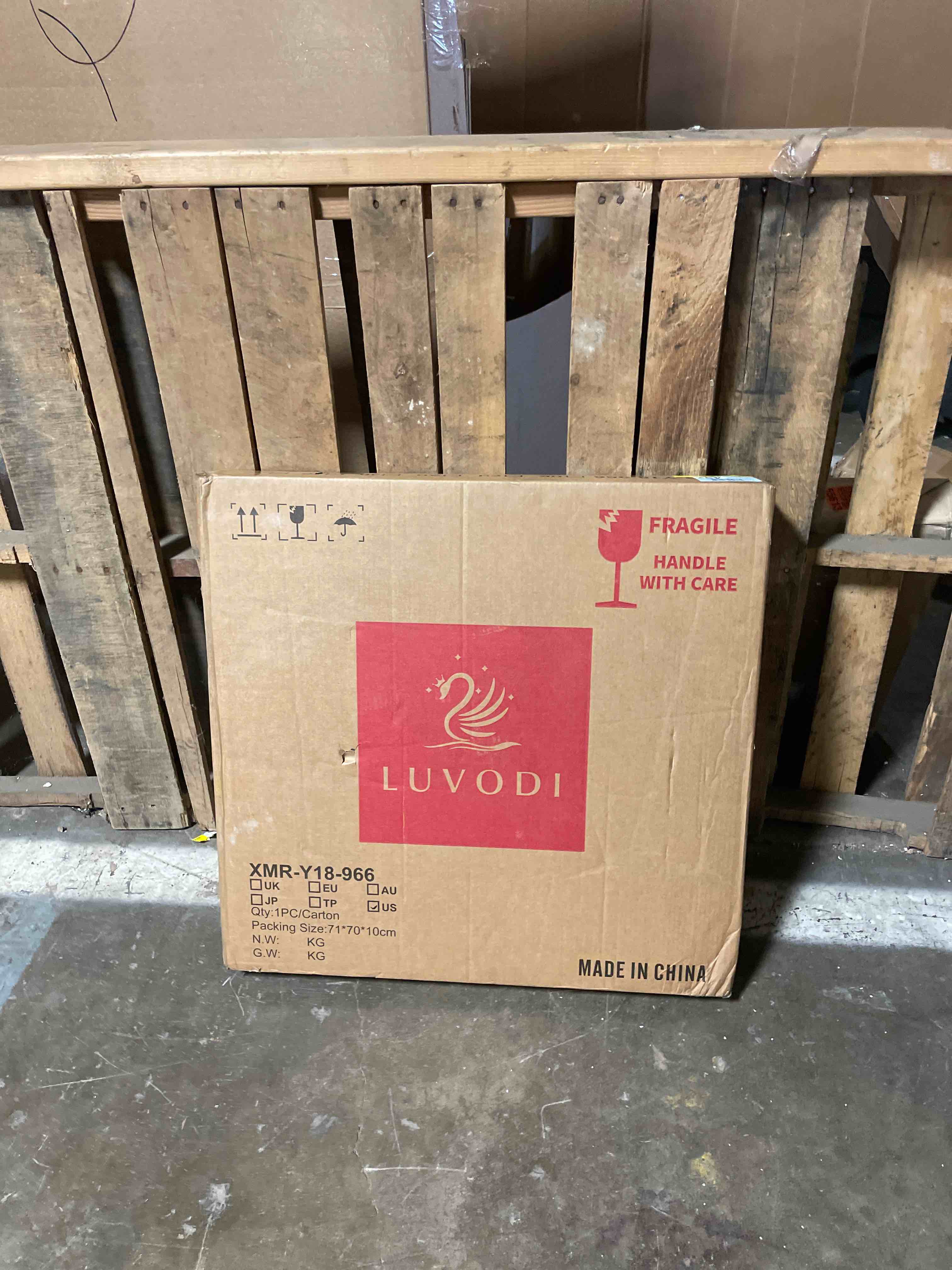 https://s3.amazonaws.com/lotting-images-prod/phillipi/GRA2239686_1757421976455.jpeg