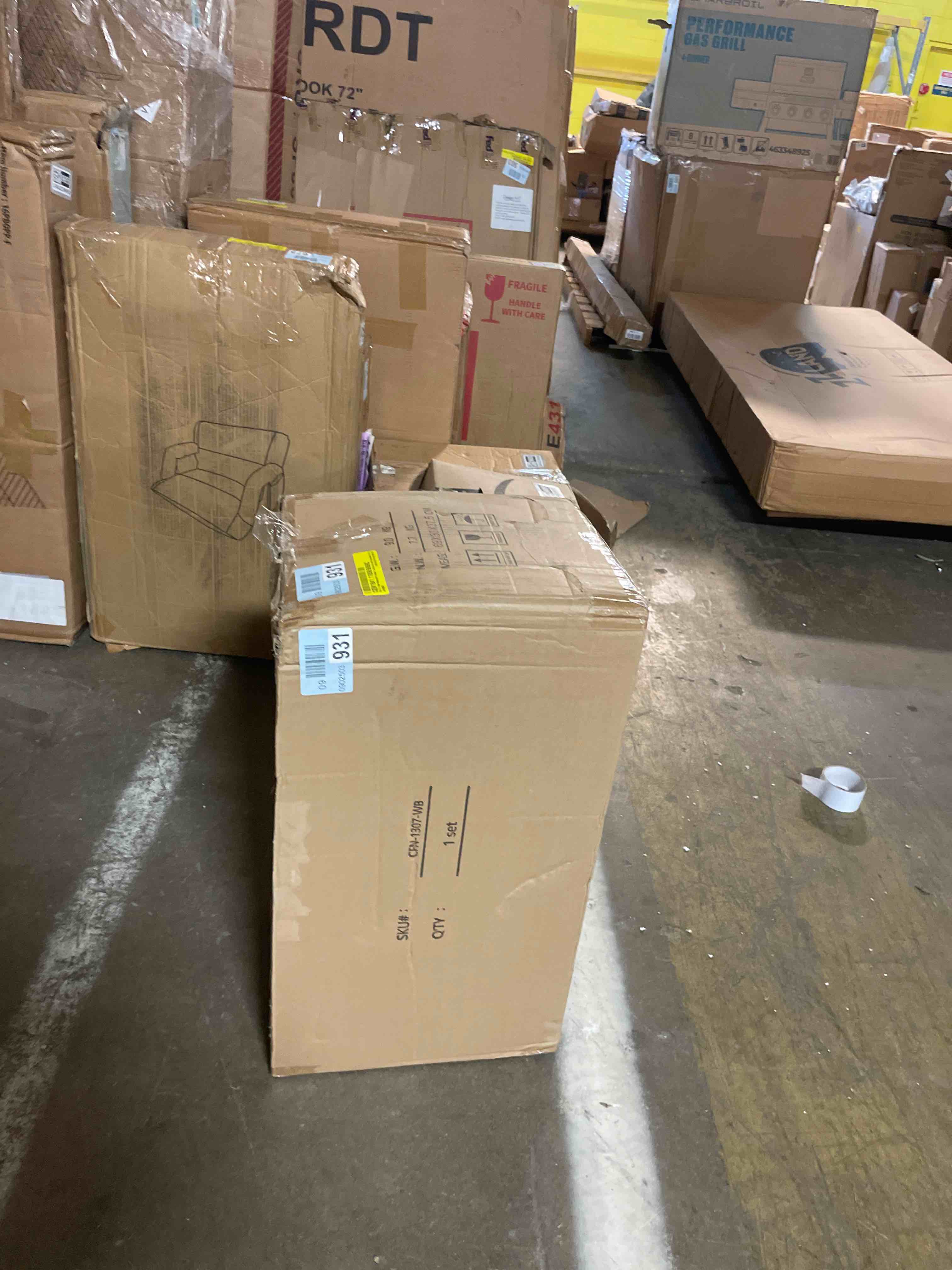 https://s3.amazonaws.com/lotting-images-prod/phillipi/GRA2239700_1757427457001.jpeg