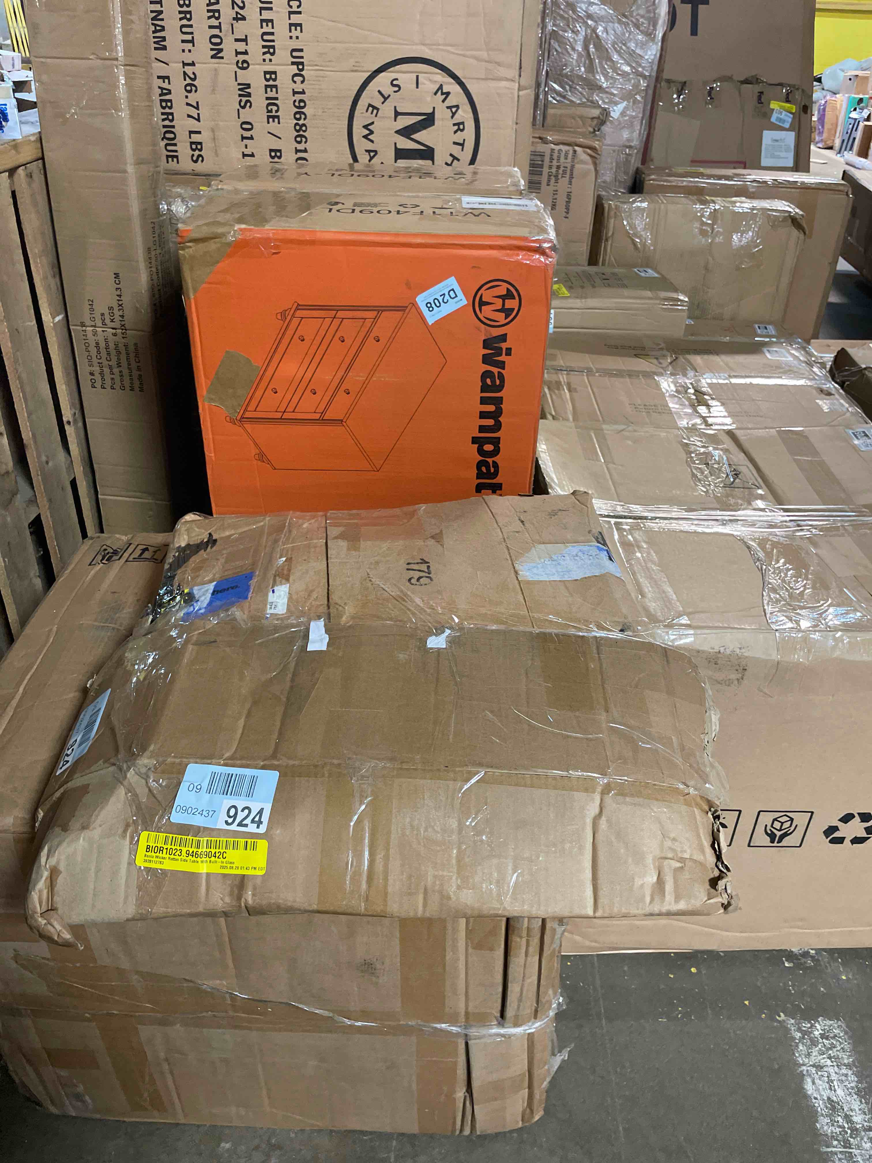https://s3.amazonaws.com/lotting-images-prod/phillipi/GRA2239713_1757431177567.jpeg