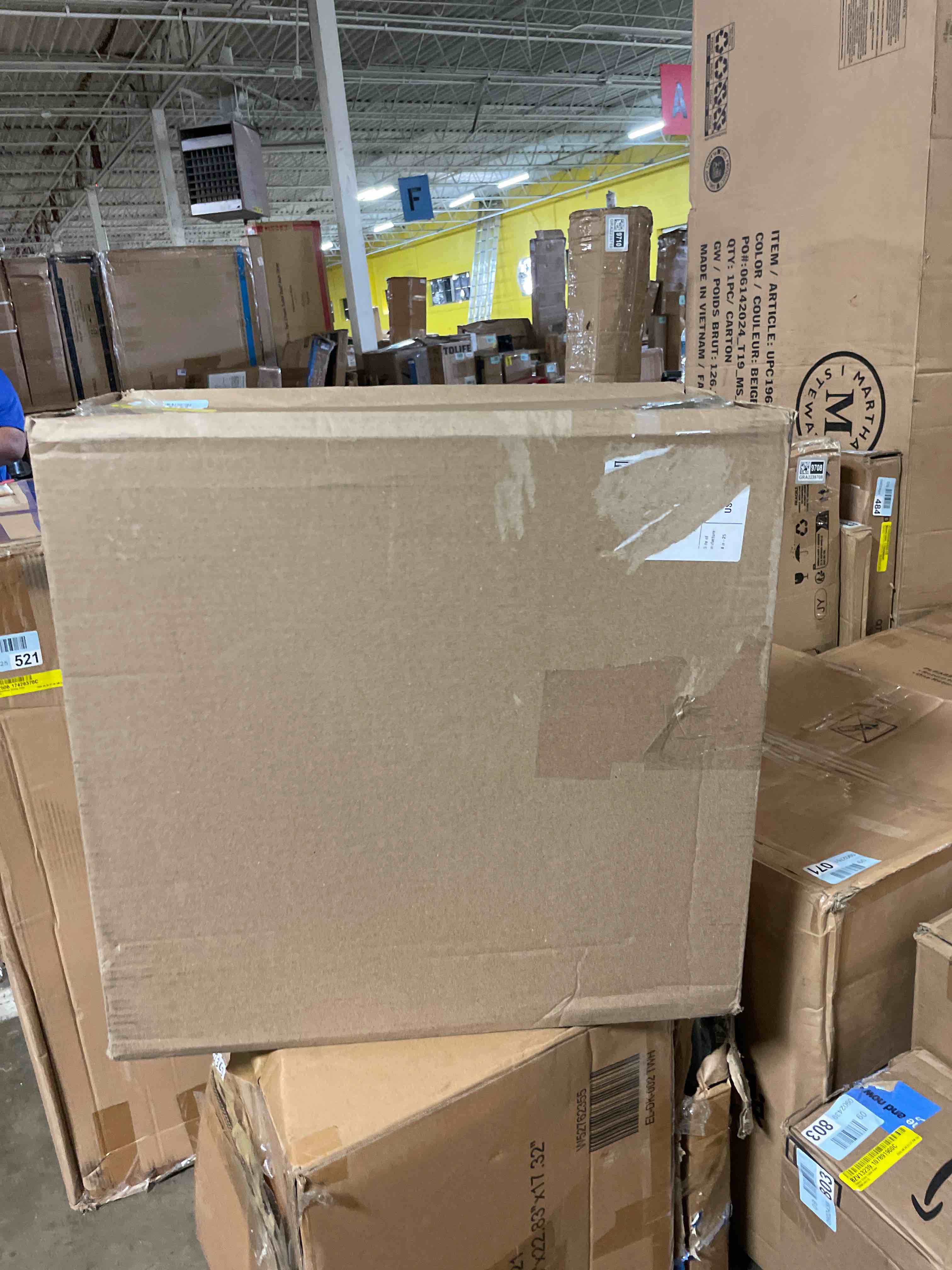 https://s3.amazonaws.com/lotting-images-prod/phillipi/GRA2239718_1757433061965.jpeg