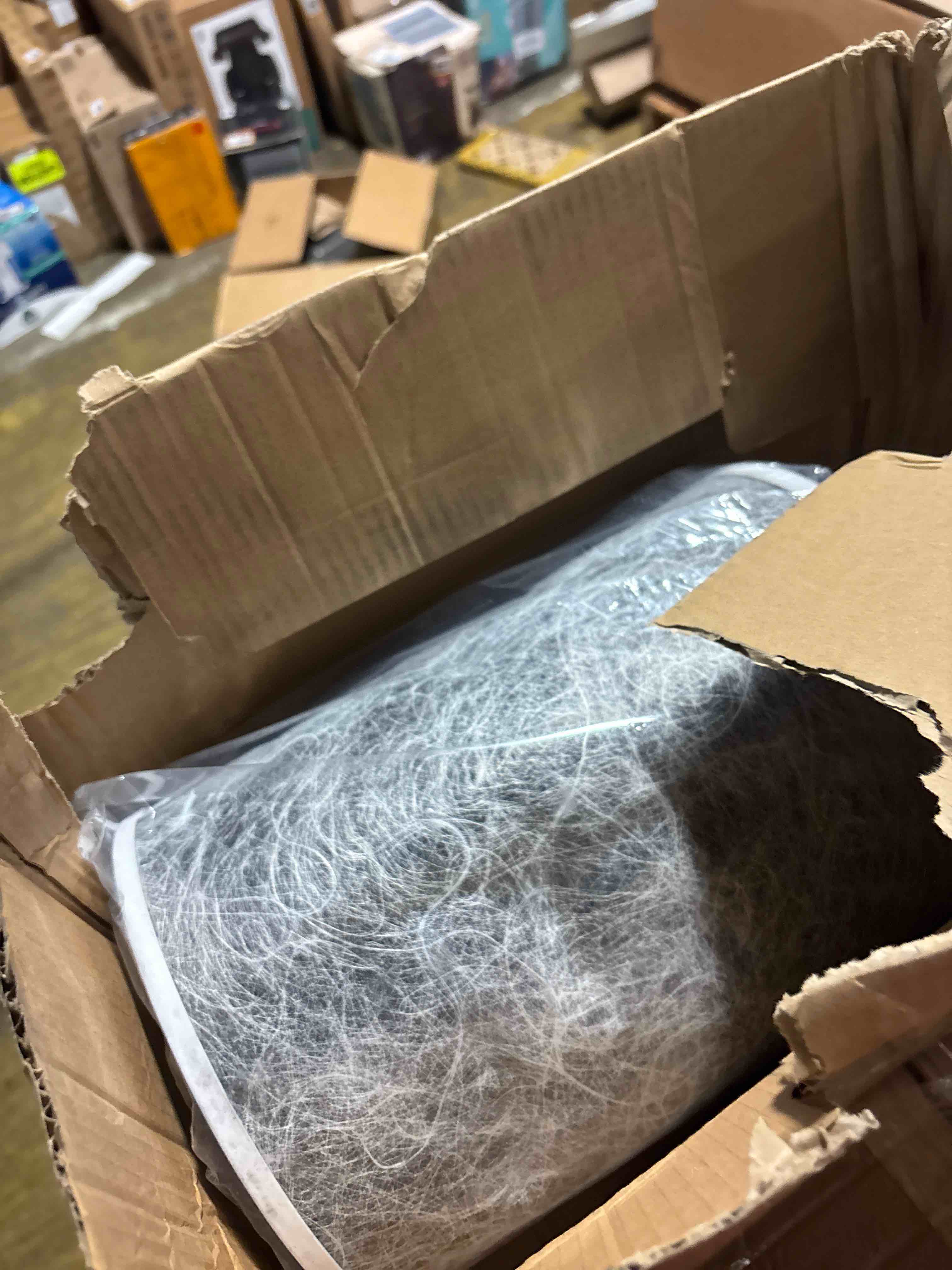 https://s3.amazonaws.com/lotting-images-prod/phillipi/GRA2239920_1758828013967.jpeg