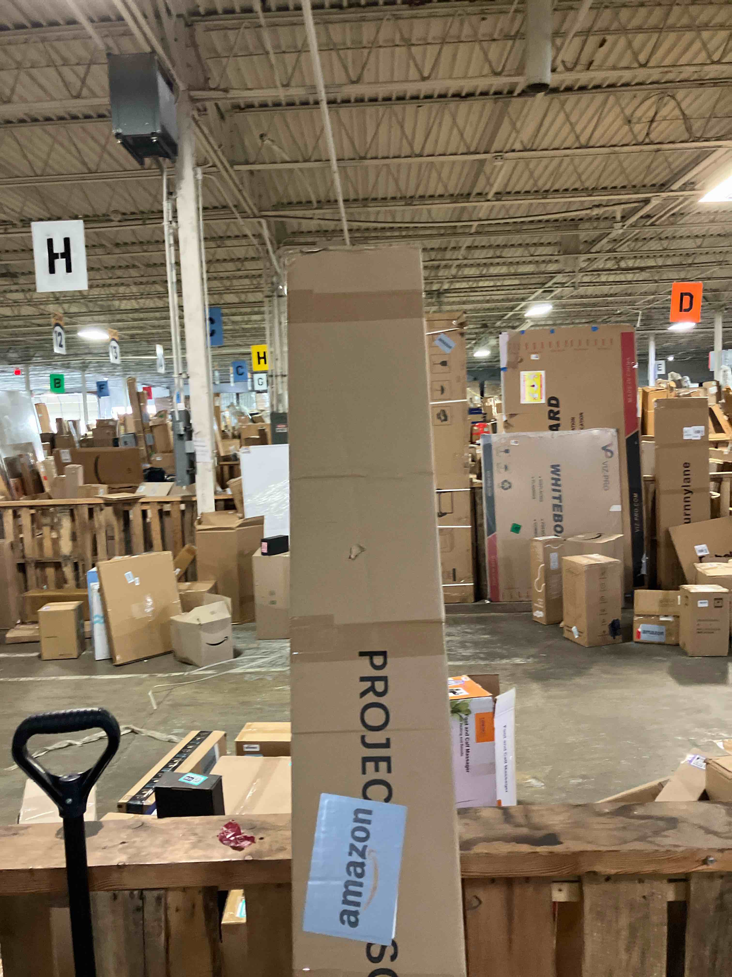 https://s3.amazonaws.com/lotting-images-prod/phillipi/GRA2239970_1758903458489.jpeg
