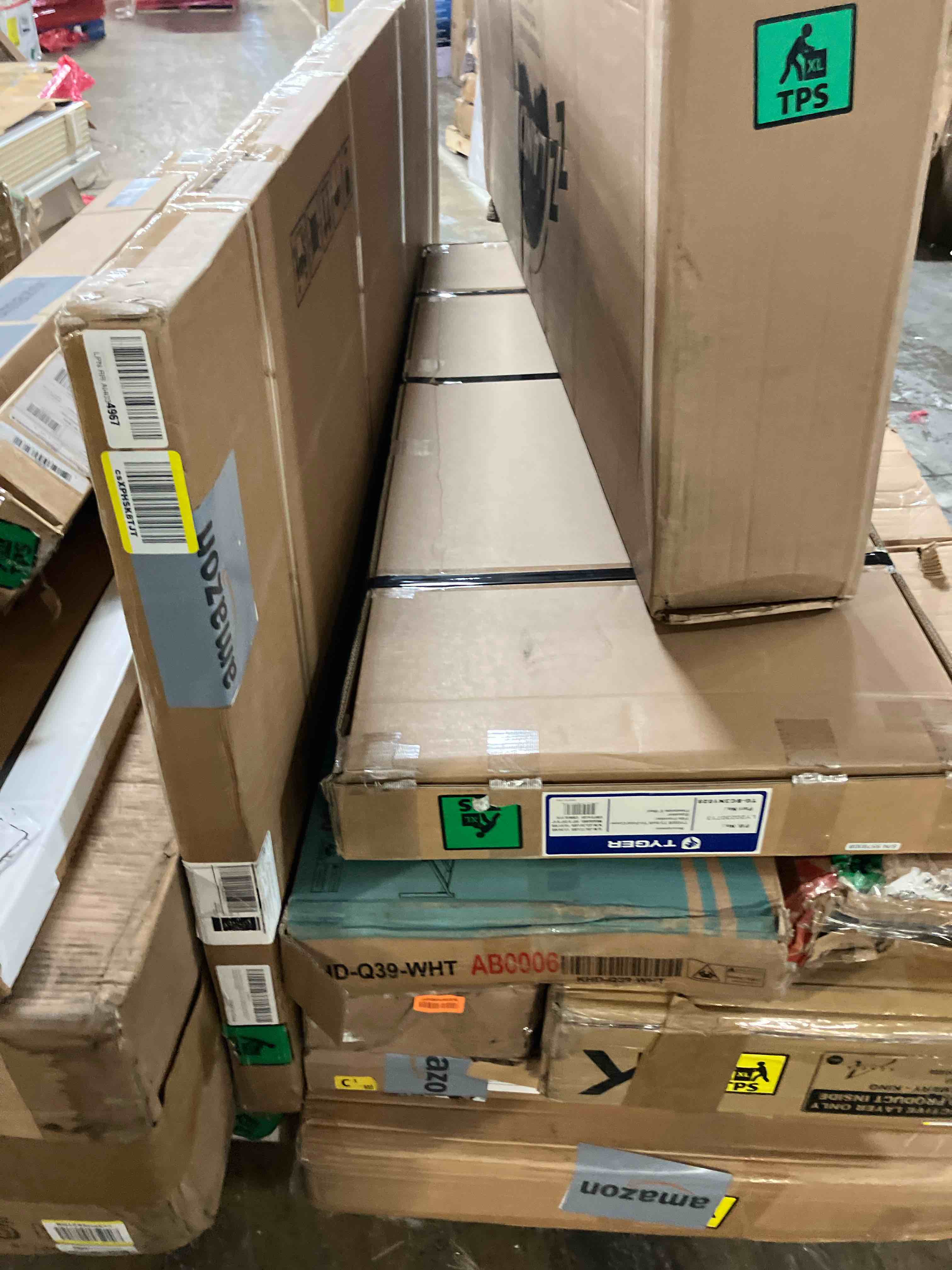 https://s3.amazonaws.com/lotting-images-prod/phillipi/GRA2239978_1758901205133.jpeg