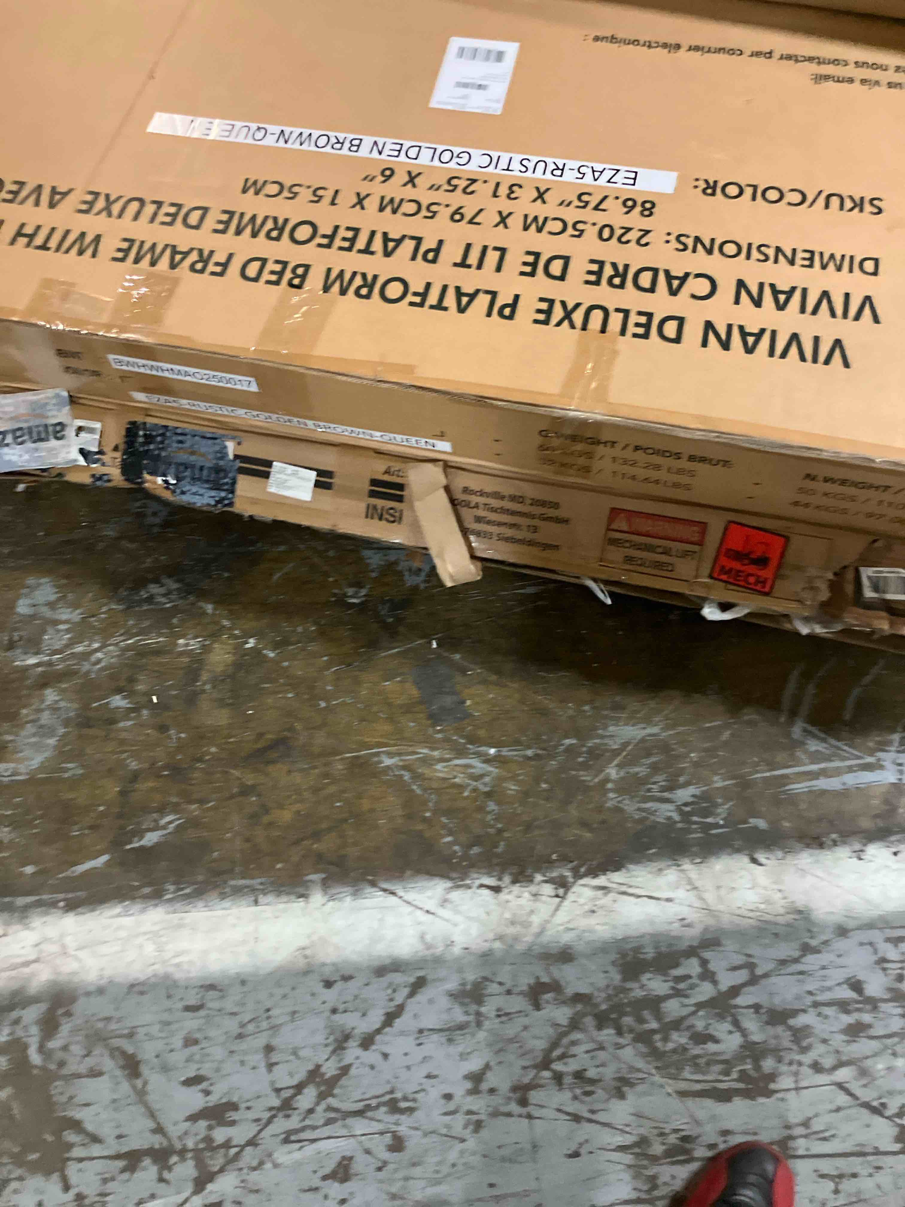 https://s3.amazonaws.com/lotting-images-prod/phillipi/GRA2239981_1758904052821.jpeg