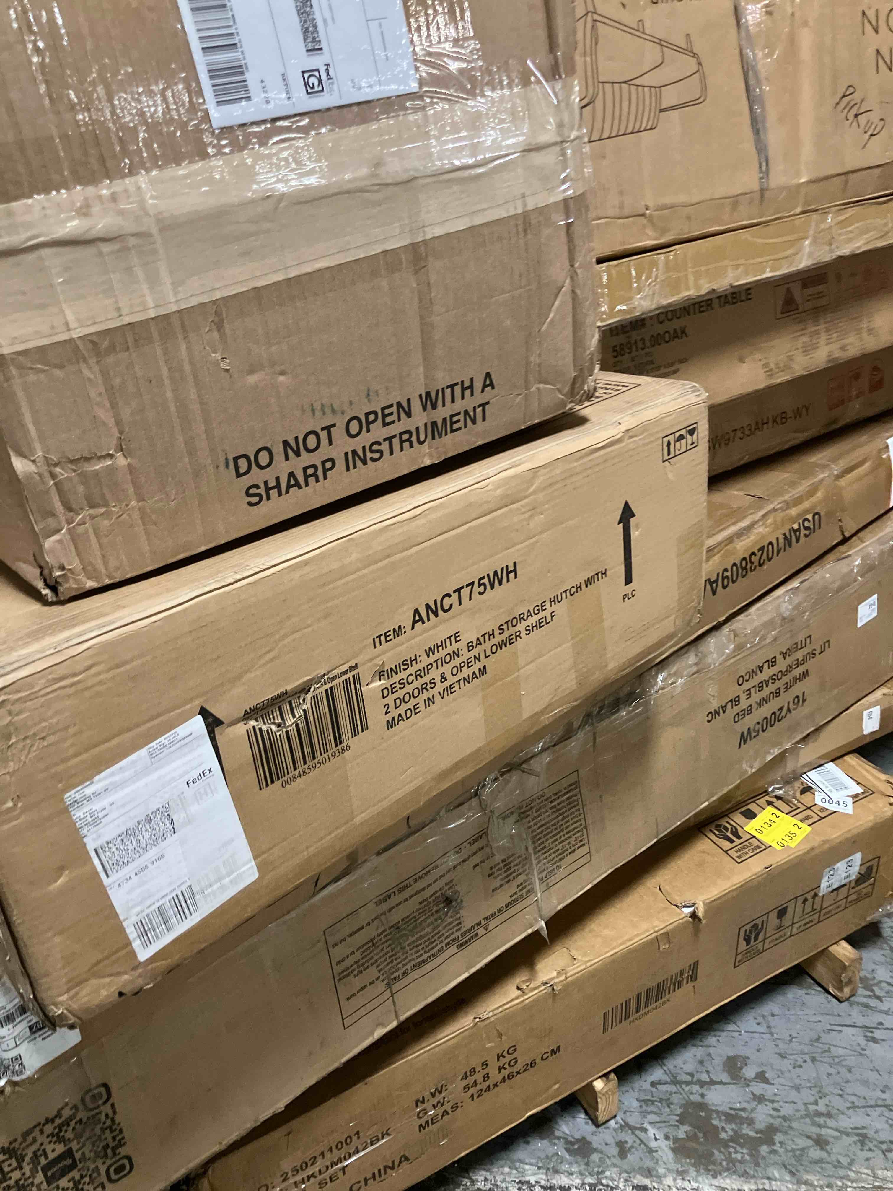 https://s3.amazonaws.com/lotting-images-prod/phillipi/GRA2240008_1758911209123.jpeg