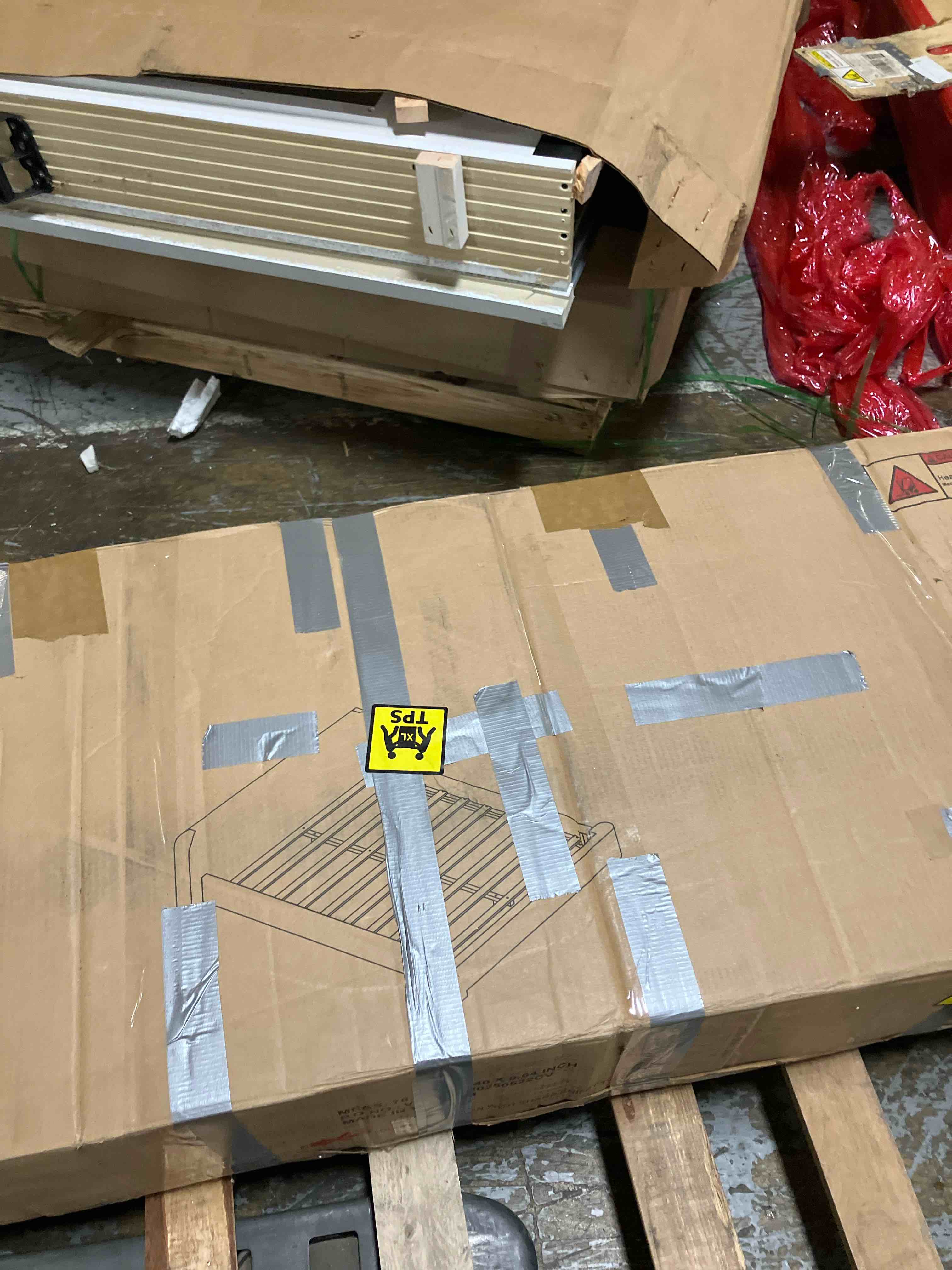 https://s3.amazonaws.com/lotting-images-prod/phillipi/GRA2240018_1758898498706.jpeg