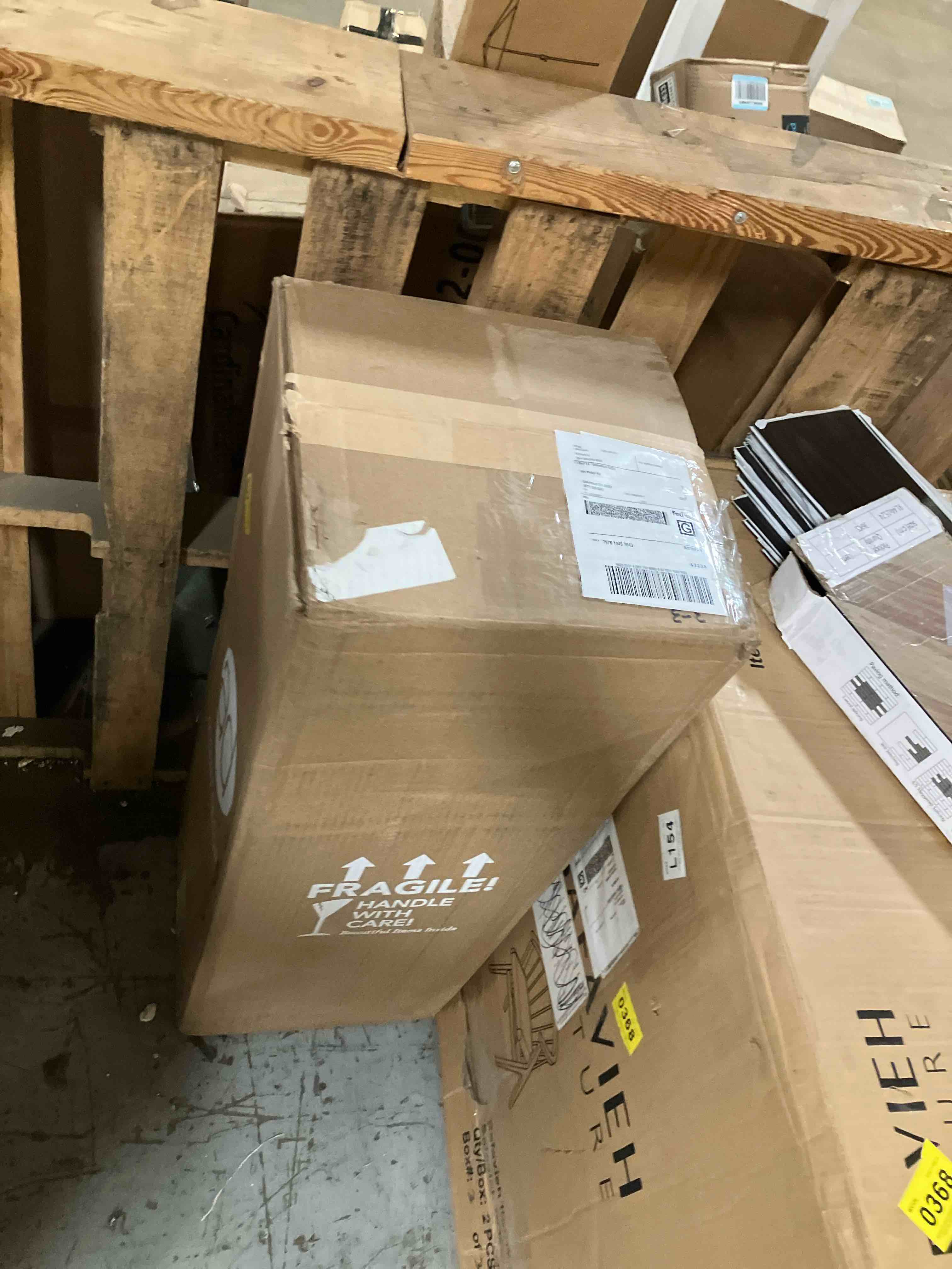 https://s3.amazonaws.com/lotting-images-prod/phillipi/GRA2240064_1758917593473.jpeg