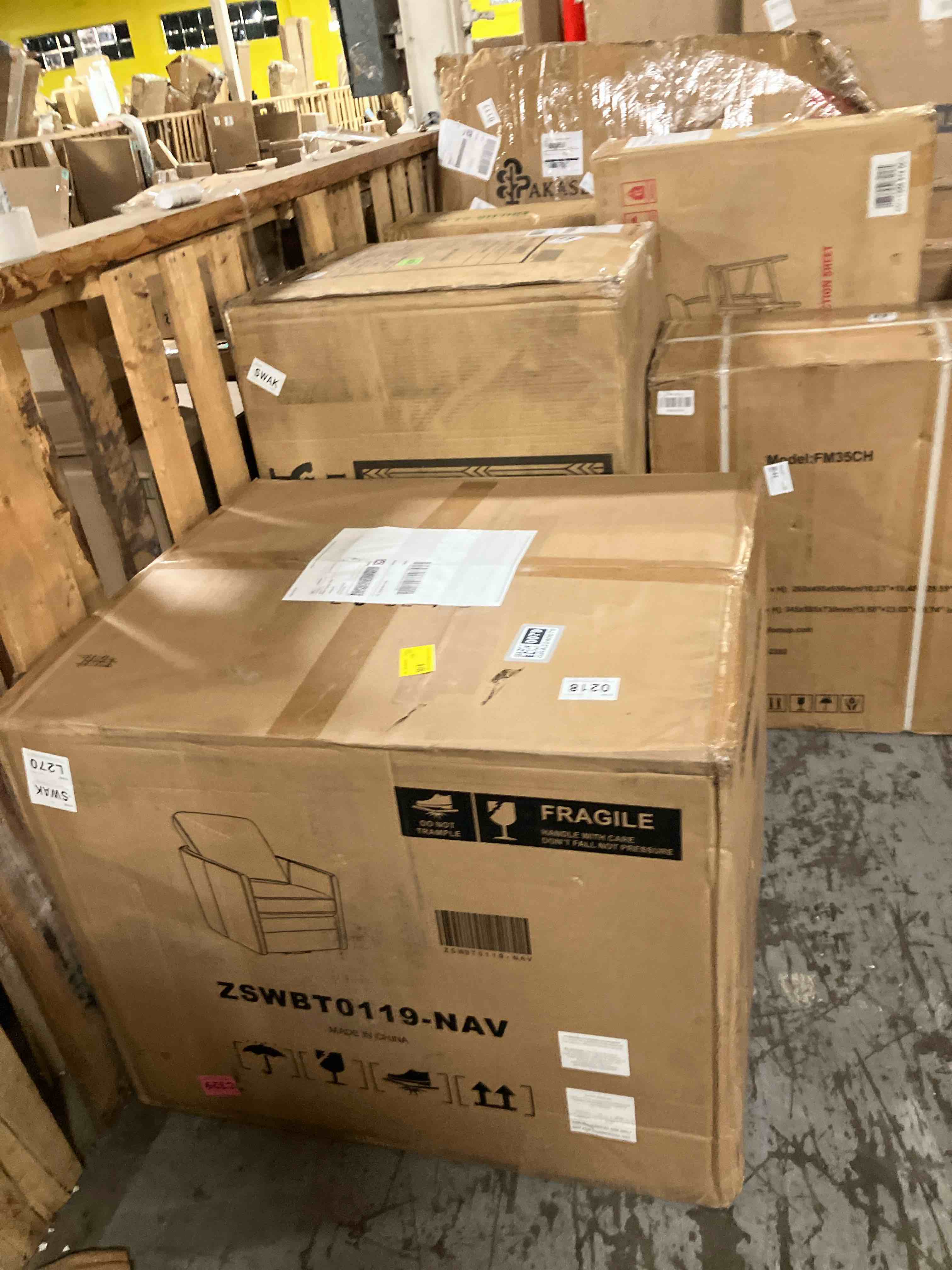 https://s3.amazonaws.com/lotting-images-prod/phillipi/GRA2240078_1758915871607.jpeg