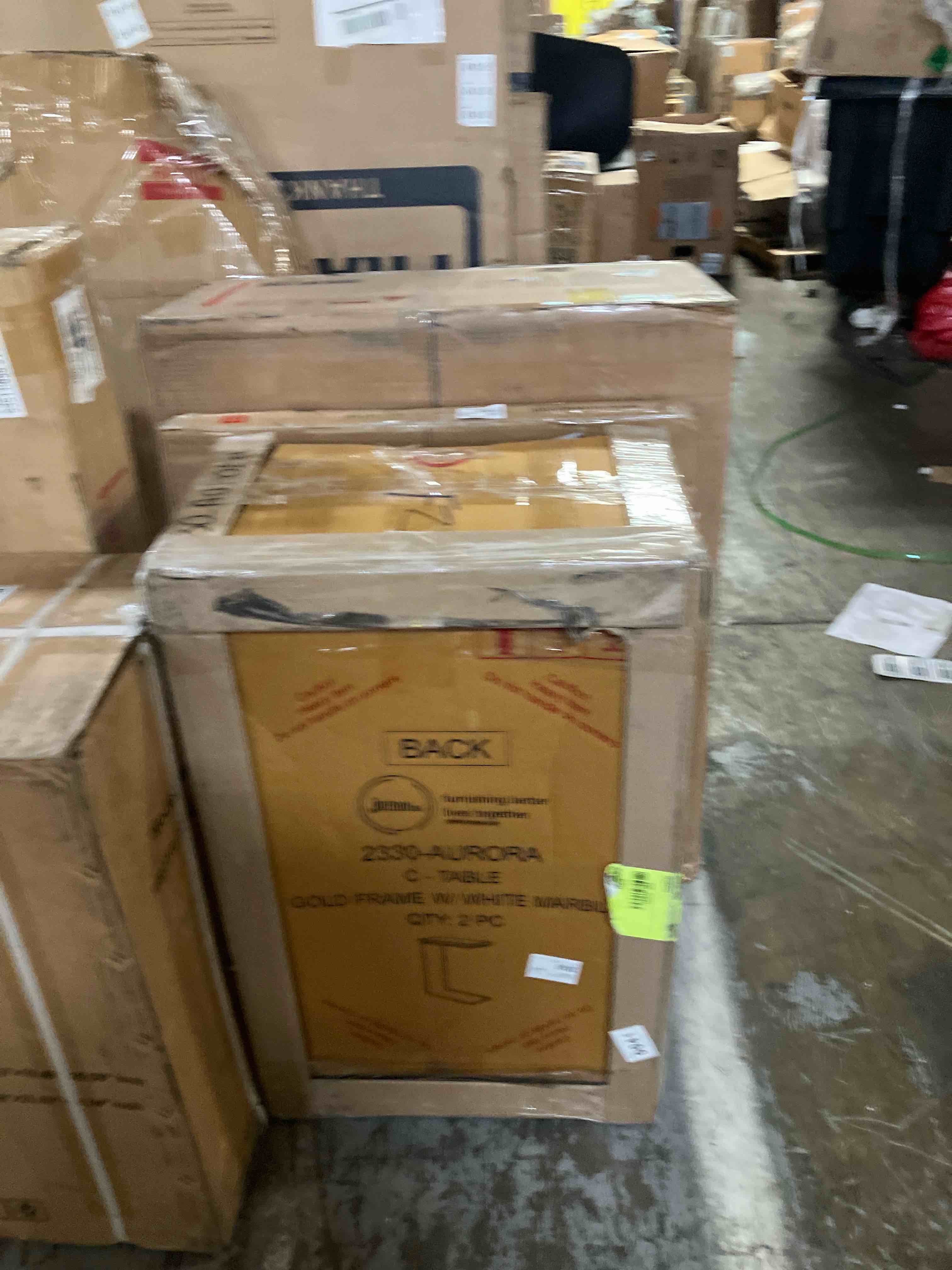https://s3.amazonaws.com/lotting-images-prod/phillipi/GRA2240080_1758915677264.jpeg