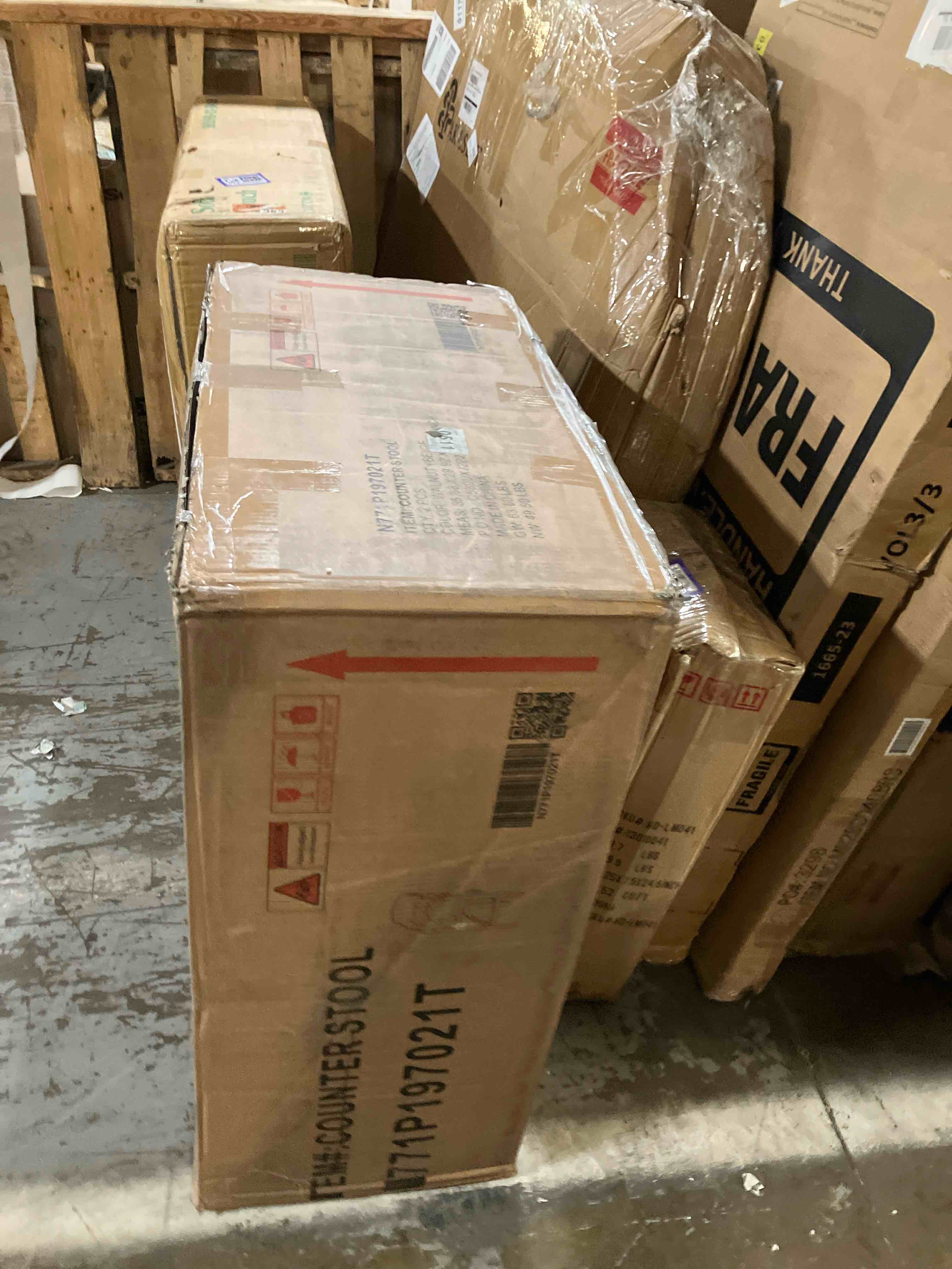 https://s3.amazonaws.com/lotting-images-prod/phillipi/GRA2240086_1758914929225.jpeg