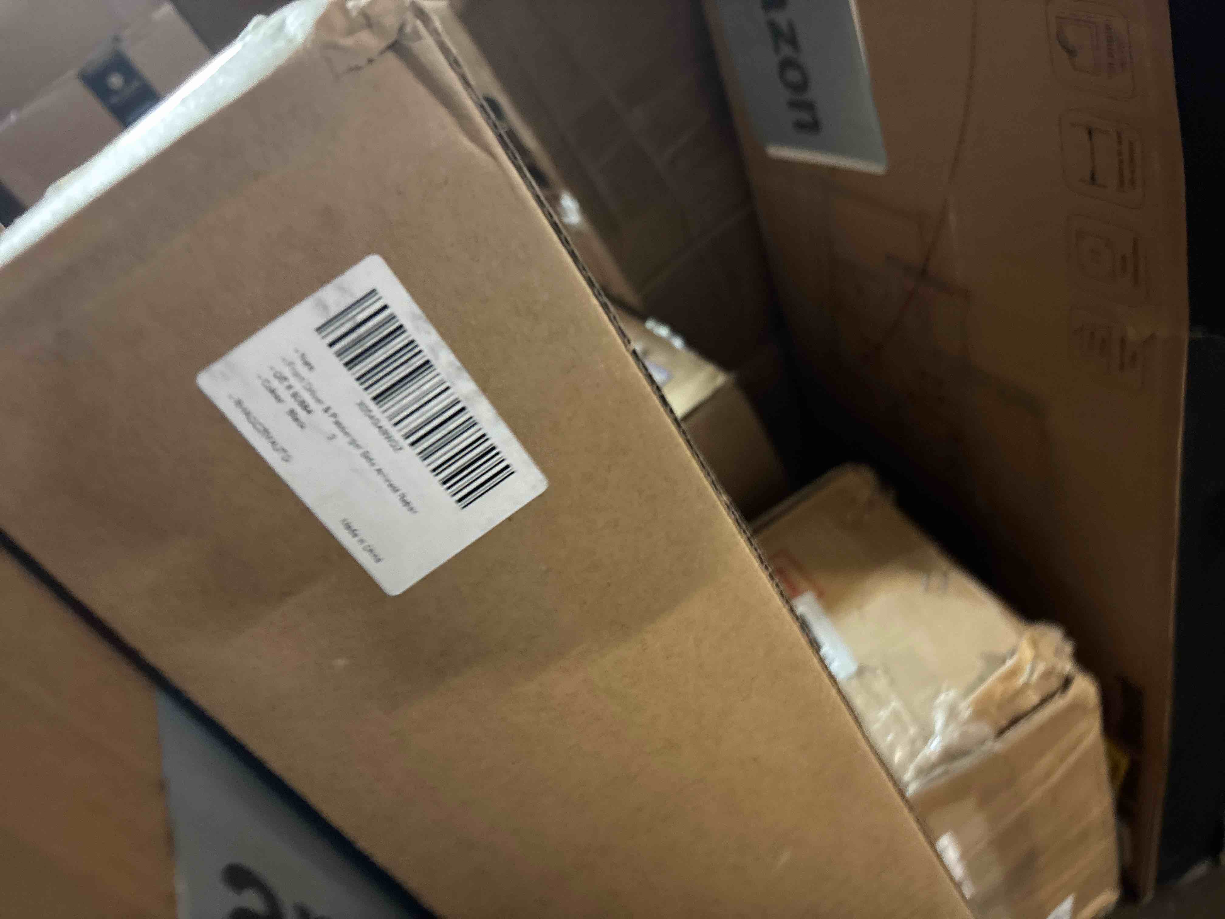 https://s3.amazonaws.com/lotting-images-prod/phillipi/GRA2240142_1759160804800.jpeg