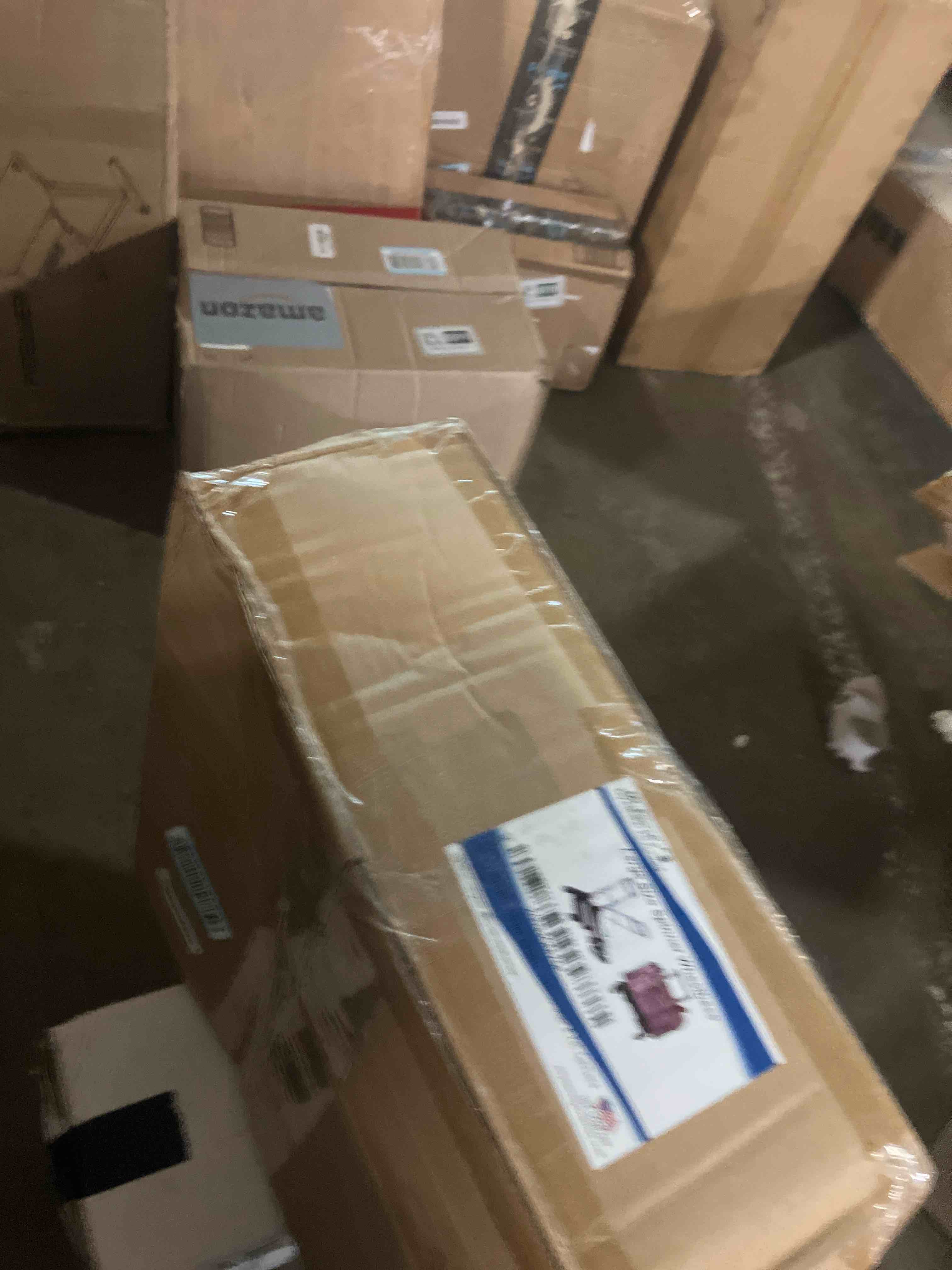 https://s3.amazonaws.com/lotting-images-prod/phillipi/GRA2240207_1759250852129.jpeg