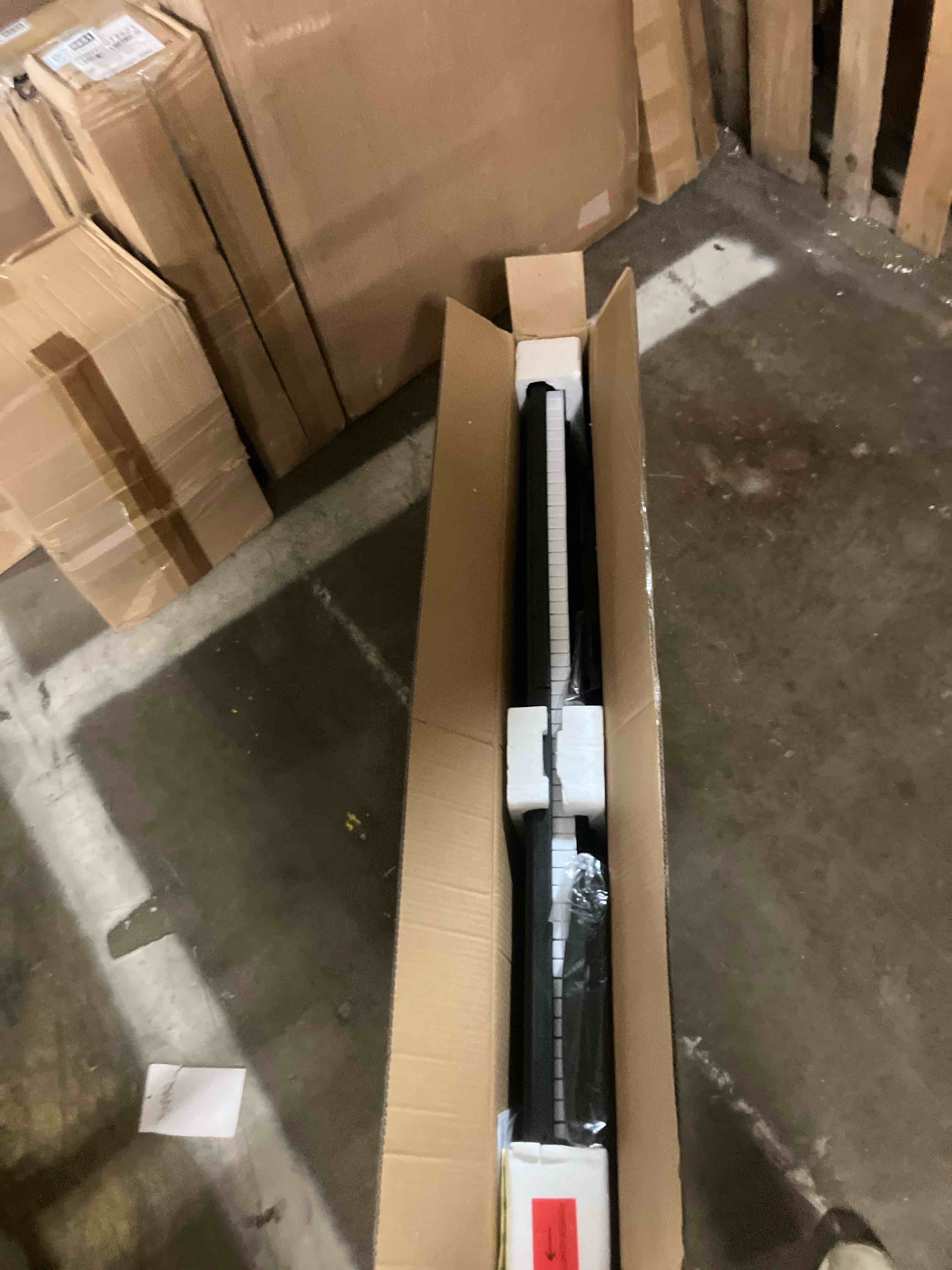 https://s3.amazonaws.com/lotting-images-prod/phillipi/GRA2240253_1761146246141.jpeg