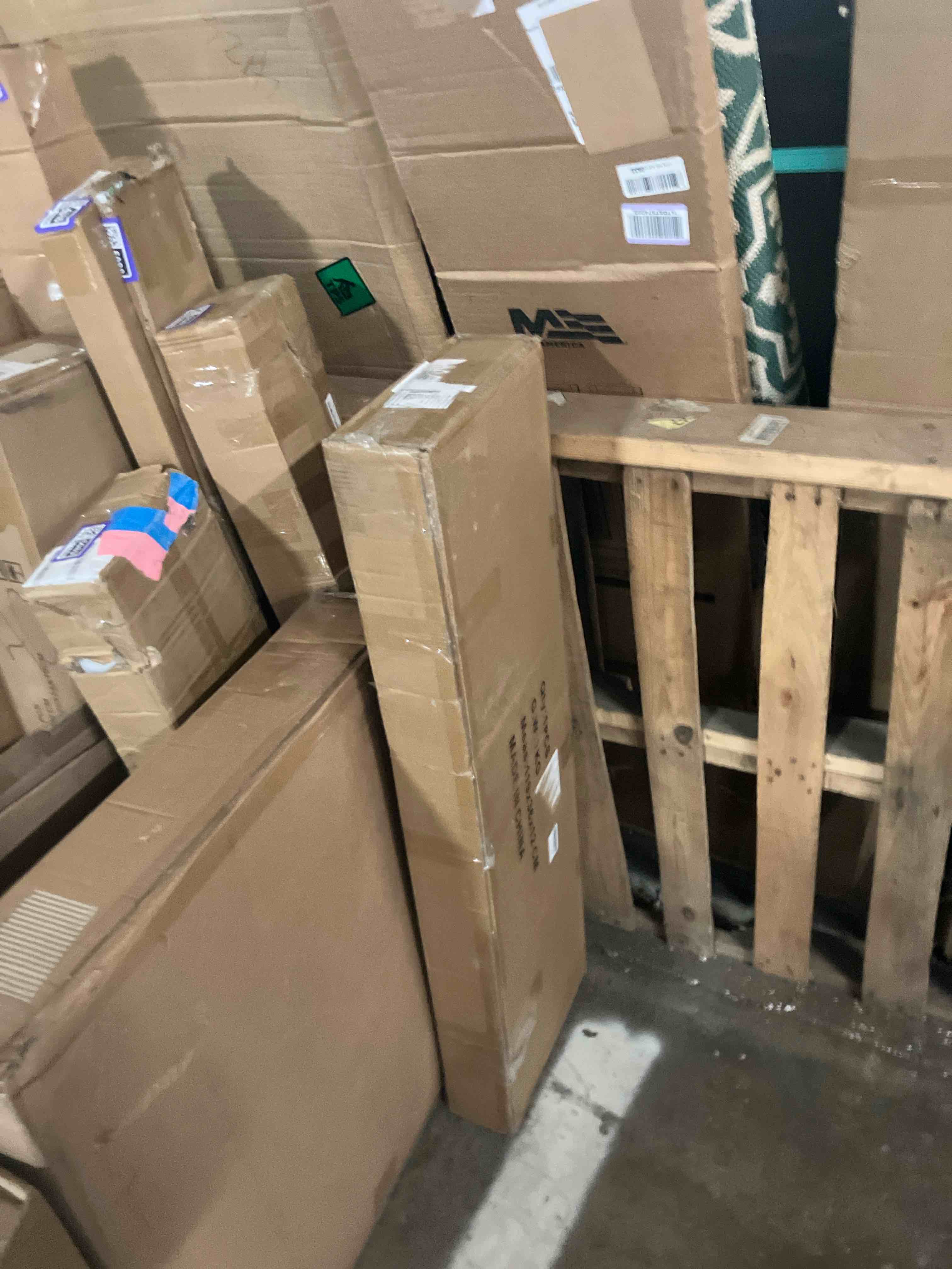 https://s3.amazonaws.com/lotting-images-prod/phillipi/GRA2240253_1761146274958.jpeg