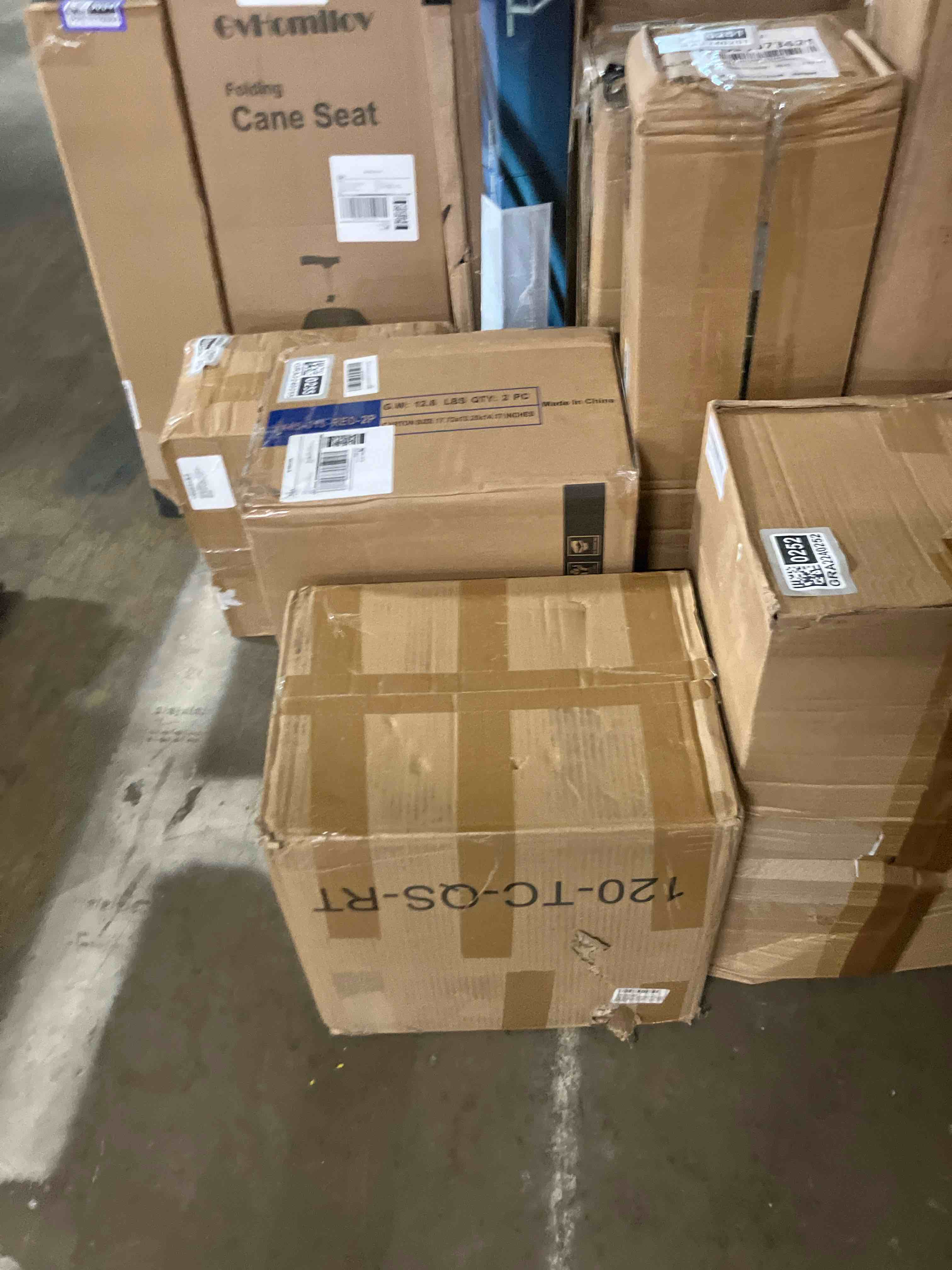 https://s3.amazonaws.com/lotting-images-prod/phillipi/GRA2240257_1761146729483.jpeg