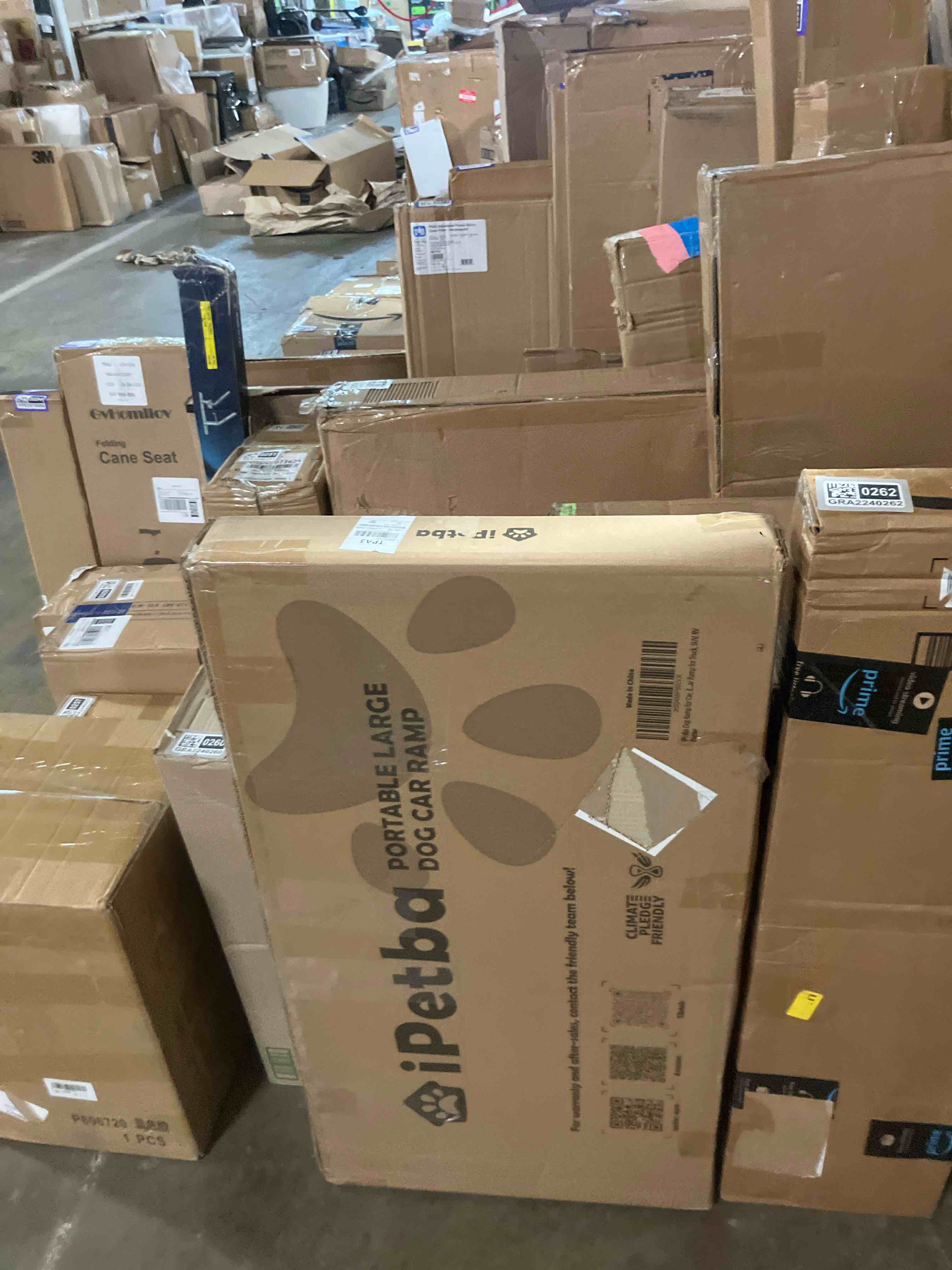 https://s3.amazonaws.com/lotting-images-prod/phillipi/GRA2240263_1761148653141.jpeg